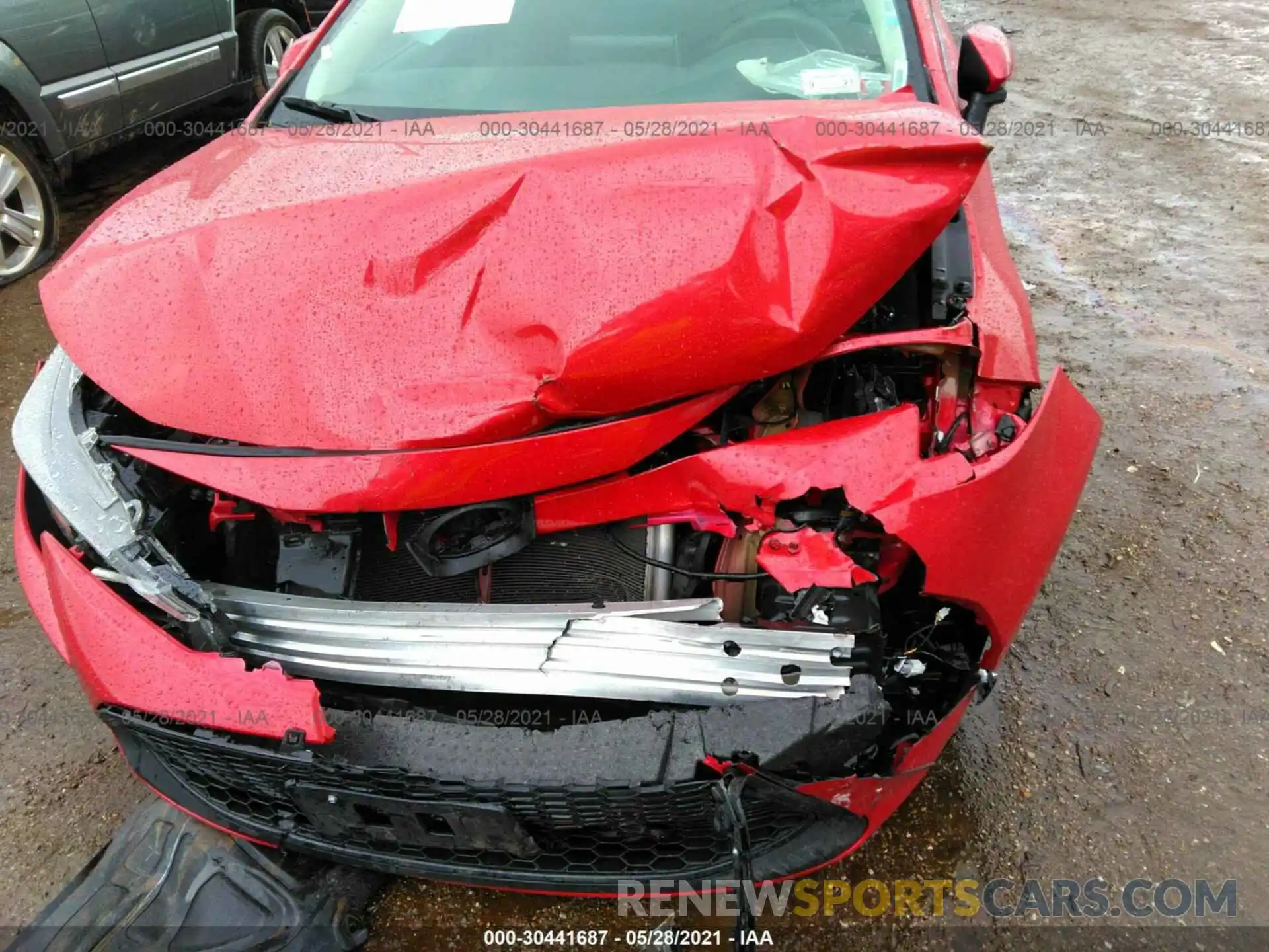 6 Photograph of a damaged car 5YFEPRAE5LP015748 TOYOTA COROLLA 2020