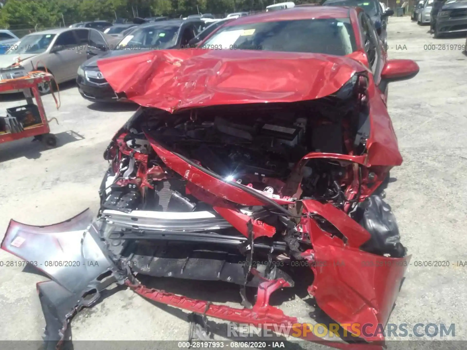 6 Photograph of a damaged car 5YFEPRAE5LP017225 TOYOTA COROLLA 2020