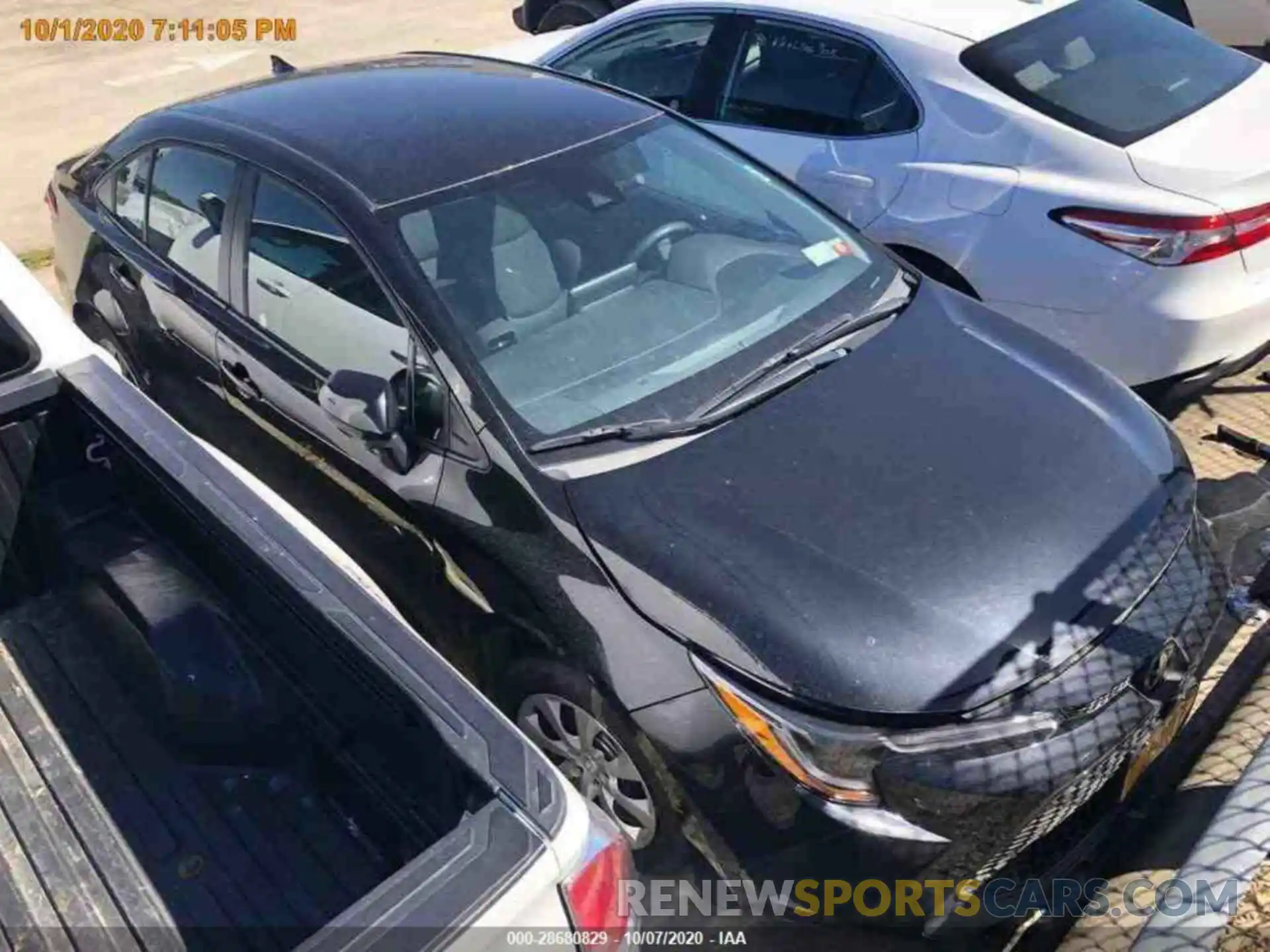 16 Photograph of a damaged car 5YFEPRAE5LP018875 TOYOTA COROLLA 2020