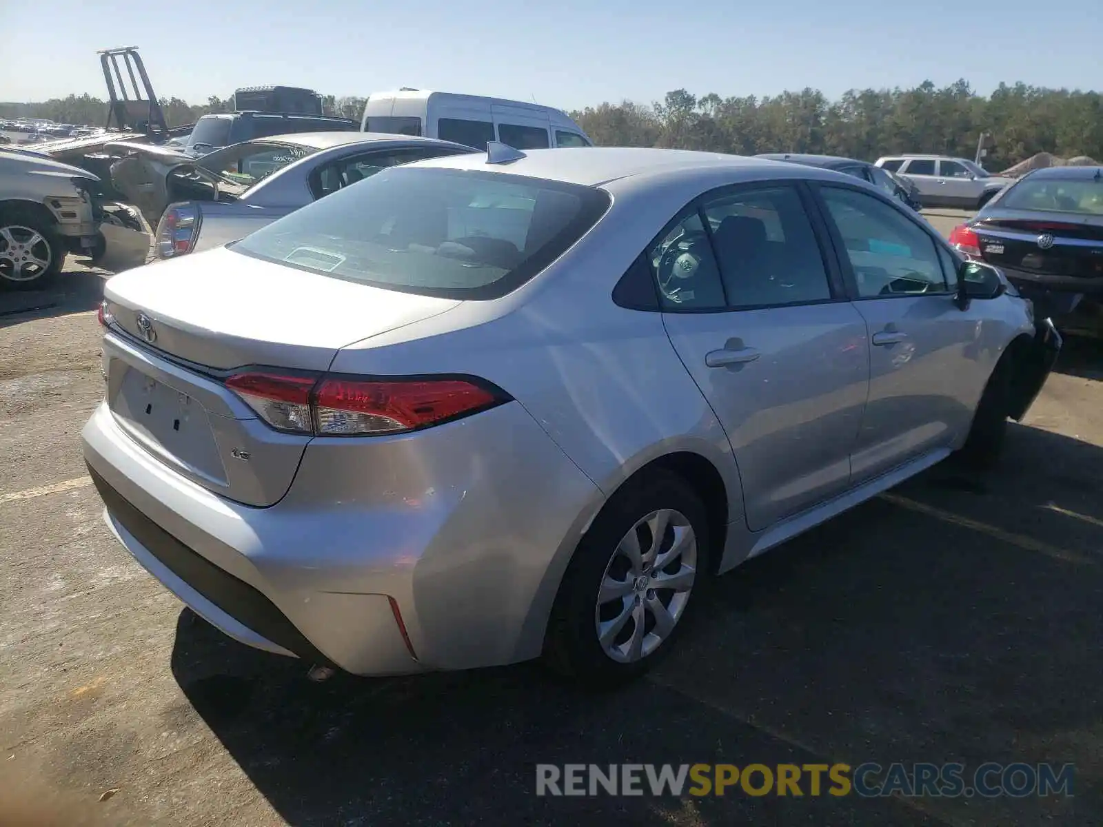 4 Photograph of a damaged car 5YFEPRAE5LP023235 TOYOTA COROLLA 2020