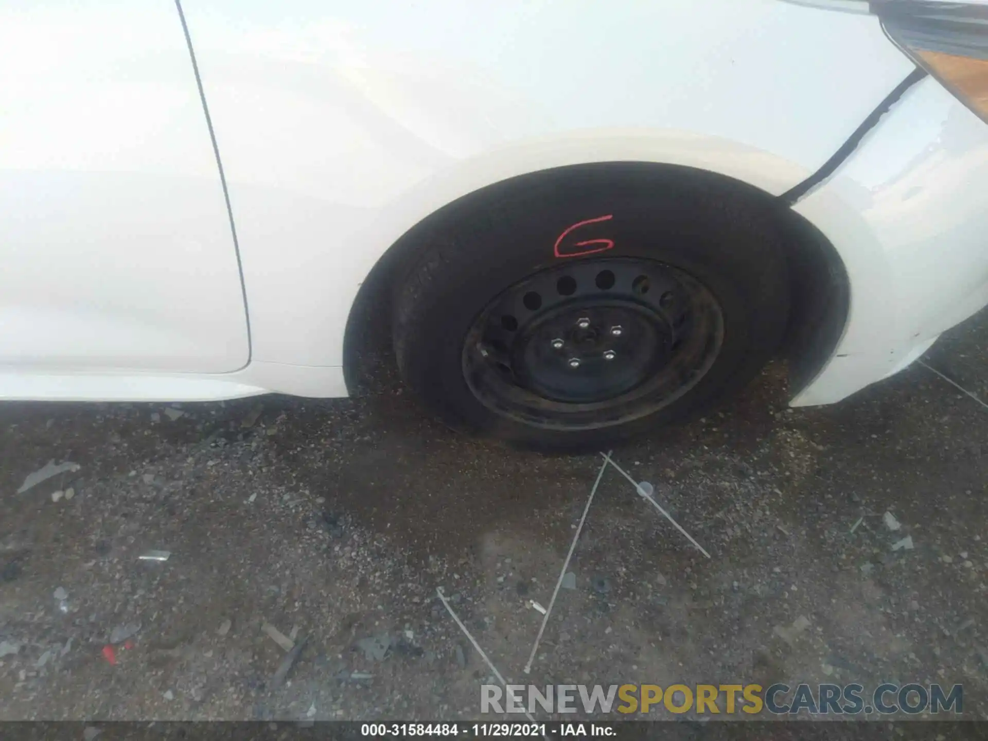 14 Photograph of a damaged car 5YFEPRAE5LP026054 TOYOTA COROLLA 2020