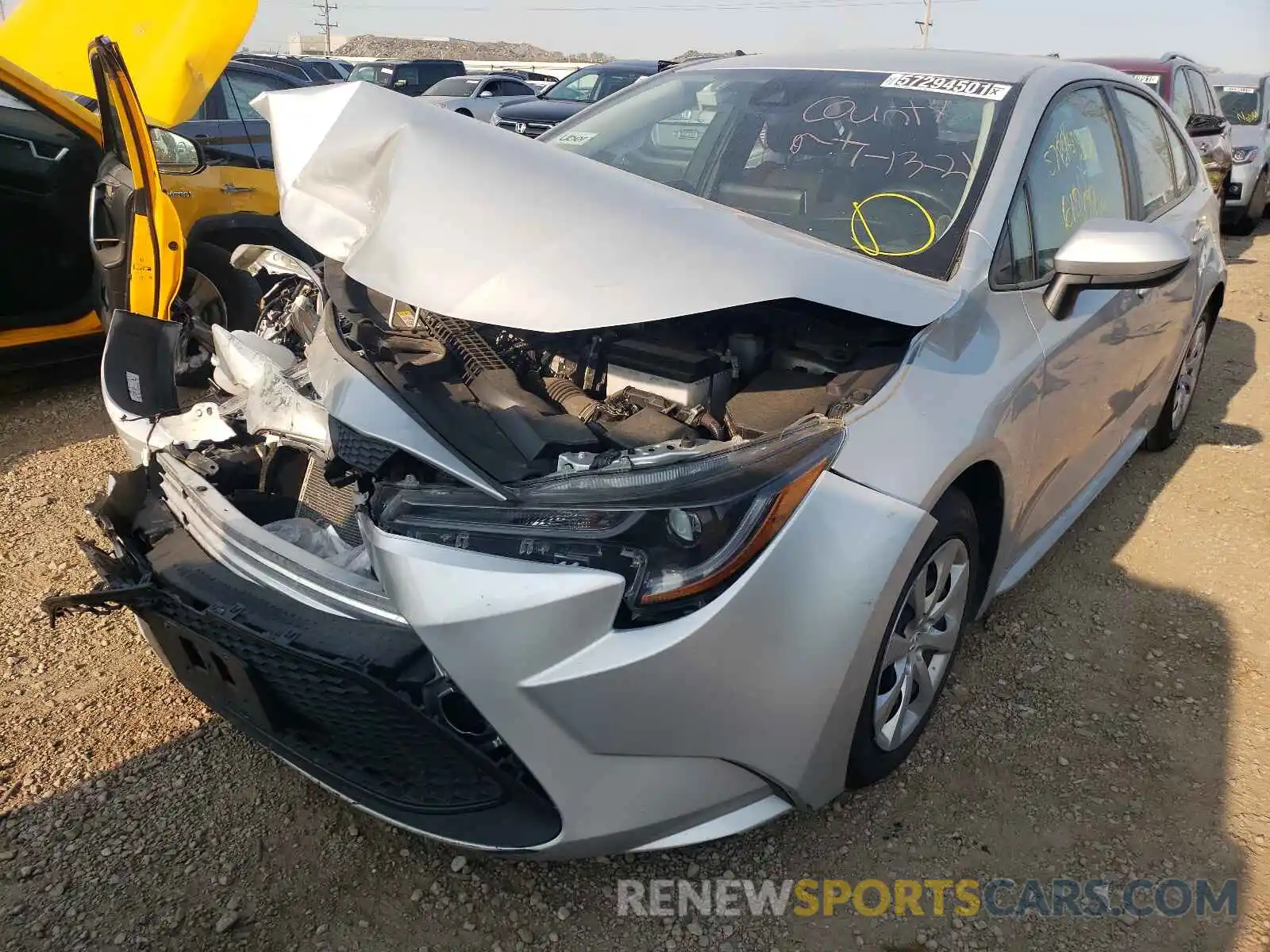 2 Photograph of a damaged car 5YFEPRAE5LP027267 TOYOTA COROLLA 2020