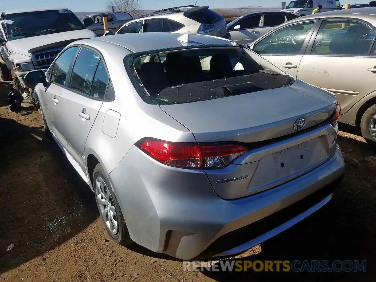 3 Photograph of a damaged car 5YFEPRAE5LP027270 TOYOTA COROLLA 2020