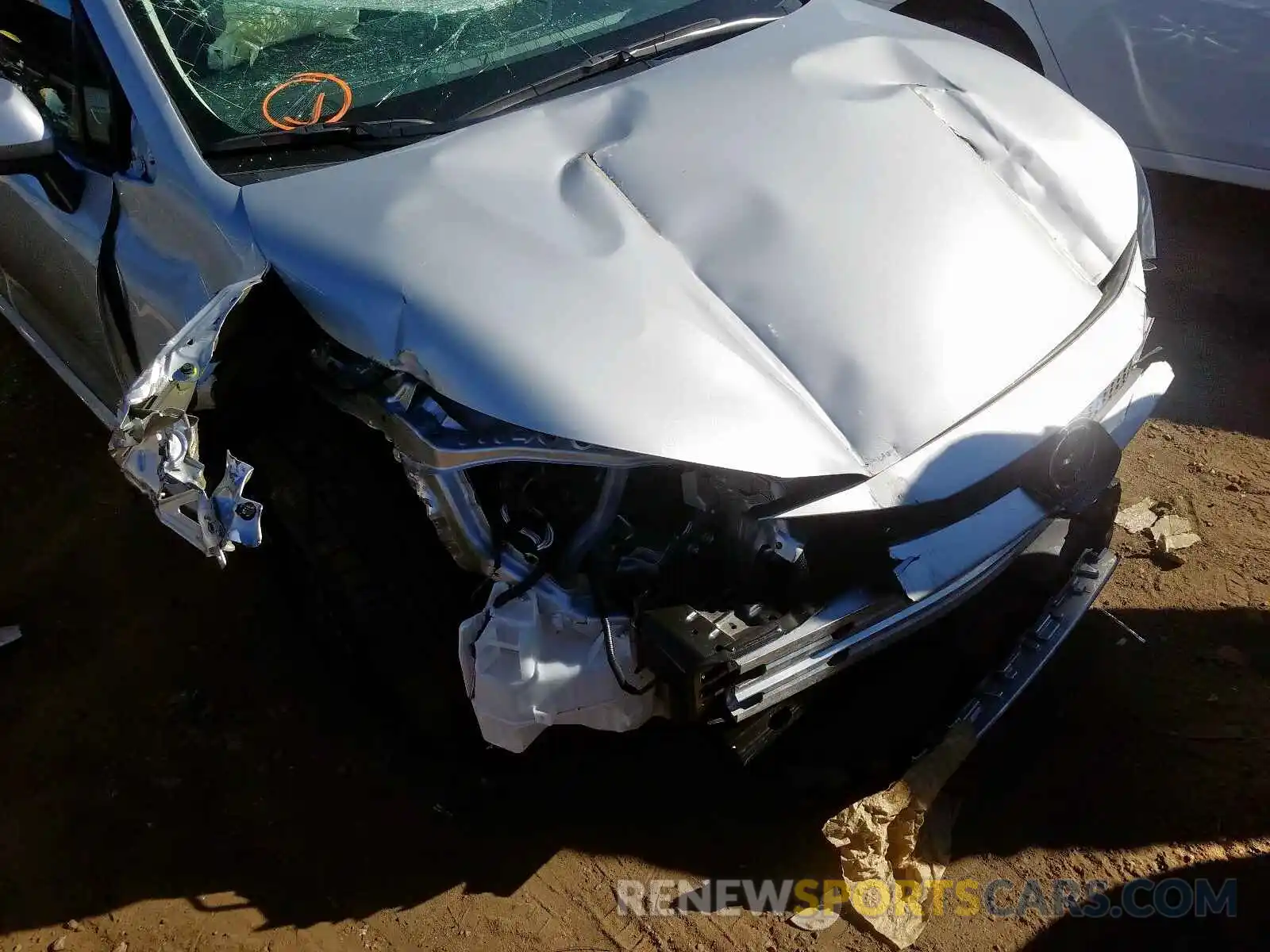 9 Photograph of a damaged car 5YFEPRAE5LP027270 TOYOTA COROLLA 2020