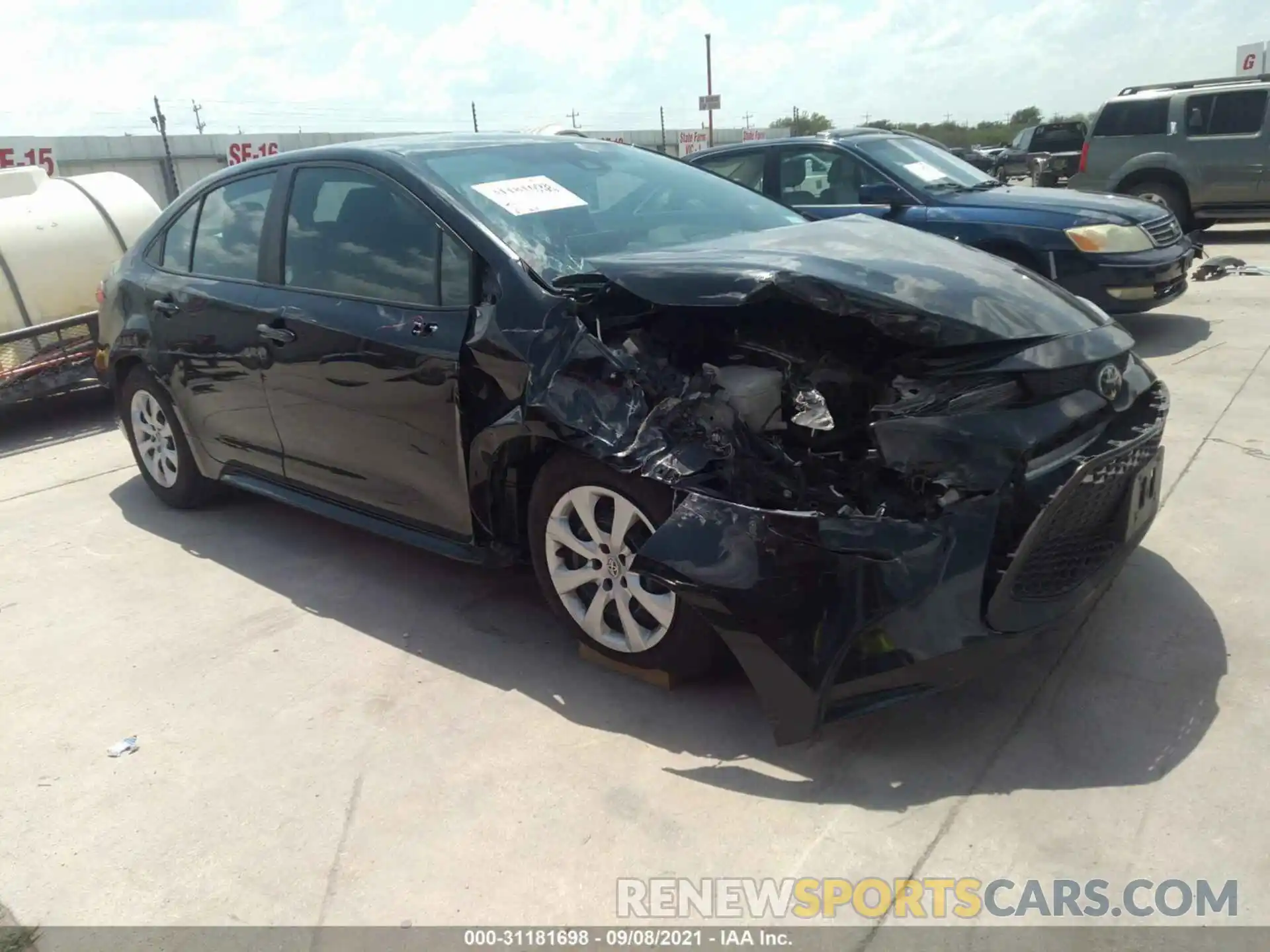 1 Photograph of a damaged car 5YFEPRAE5LP028290 TOYOTA COROLLA 2020