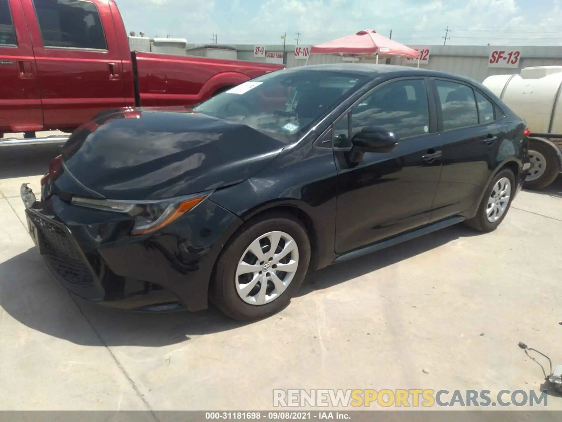 2 Photograph of a damaged car 5YFEPRAE5LP028290 TOYOTA COROLLA 2020