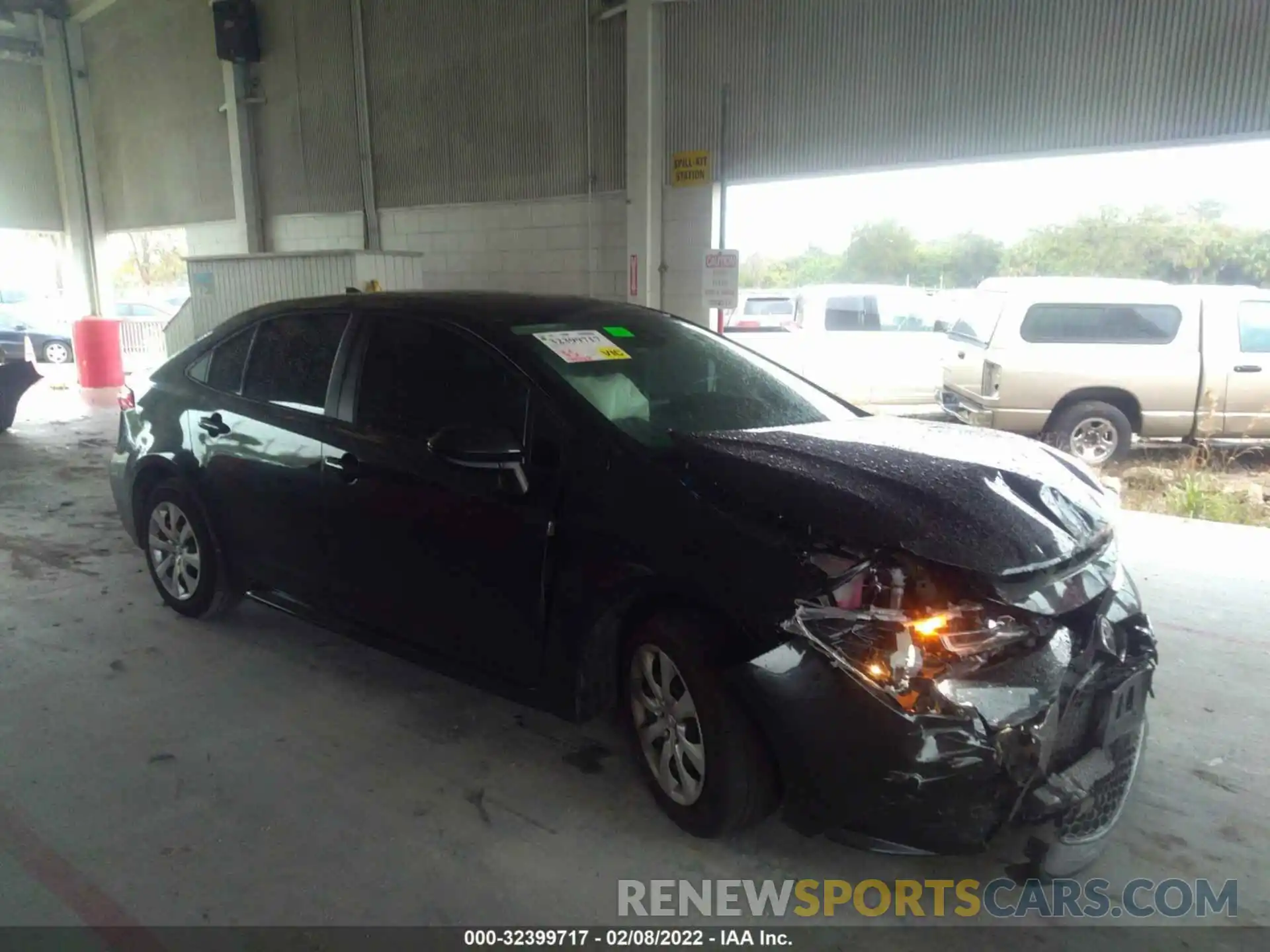 1 Photograph of a damaged car 5YFEPRAE5LP029004 TOYOTA COROLLA 2020