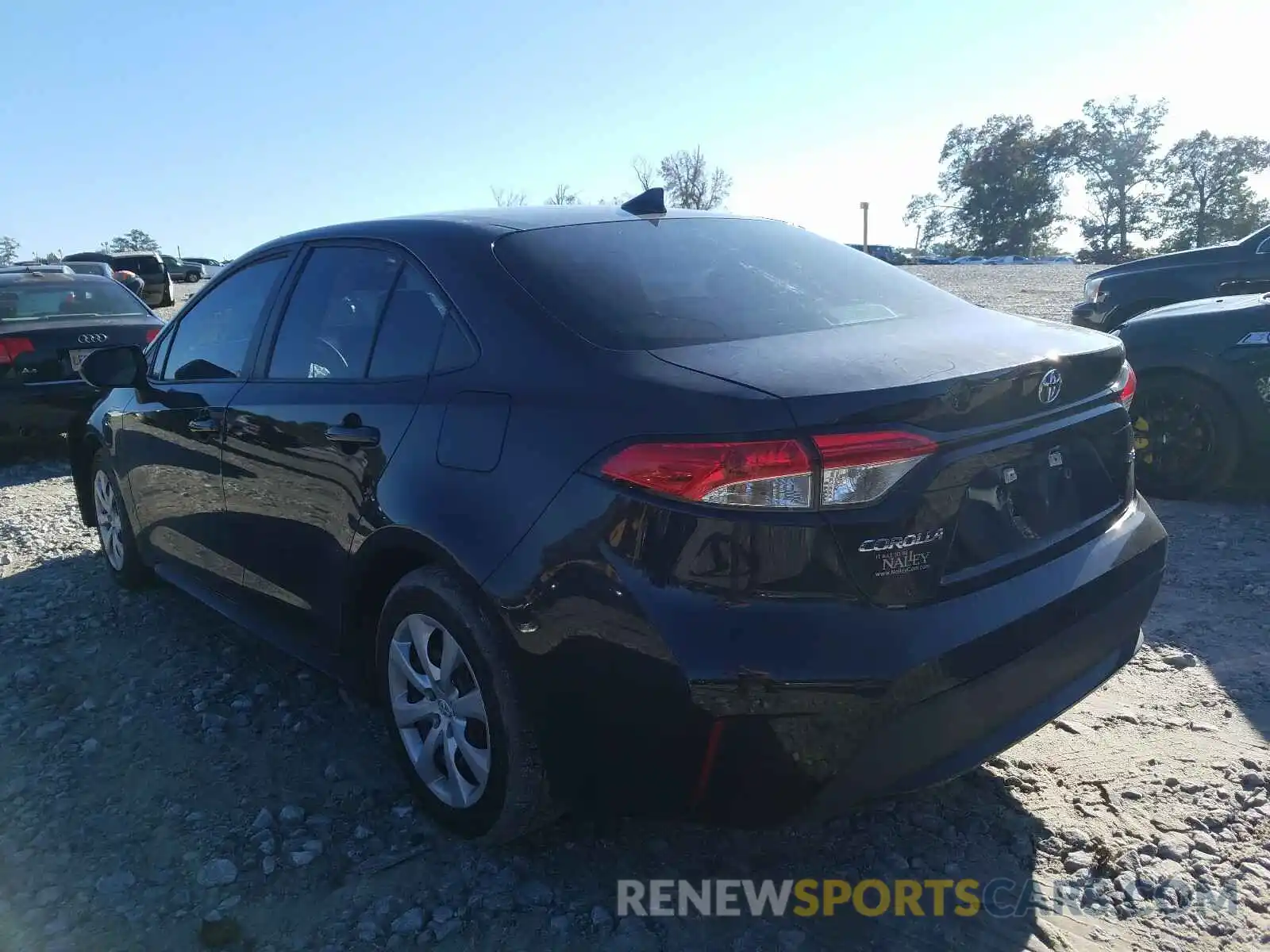 3 Photograph of a damaged car 5YFEPRAE5LP029035 TOYOTA COROLLA 2020