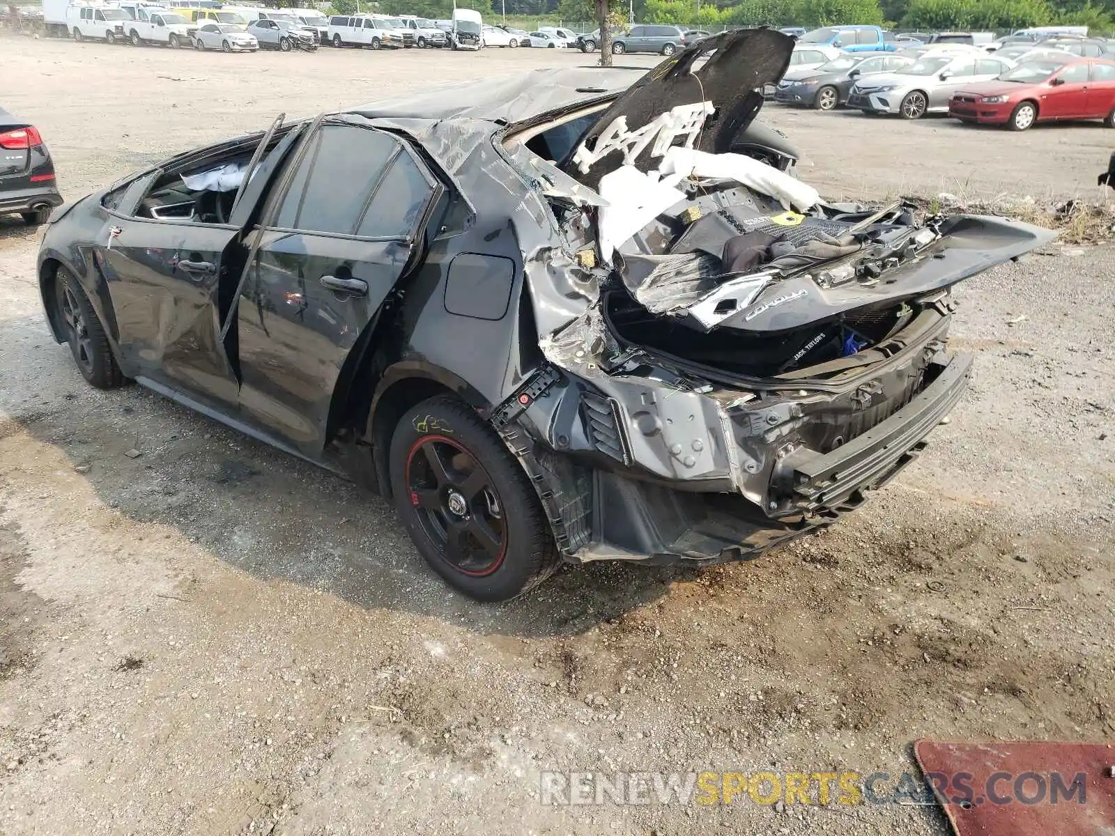 3 Photograph of a damaged car 5YFEPRAE5LP030122 TOYOTA COROLLA 2020