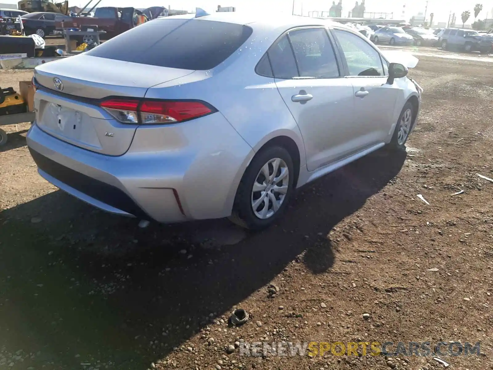 4 Photograph of a damaged car 5YFEPRAE5LP030296 TOYOTA COROLLA 2020