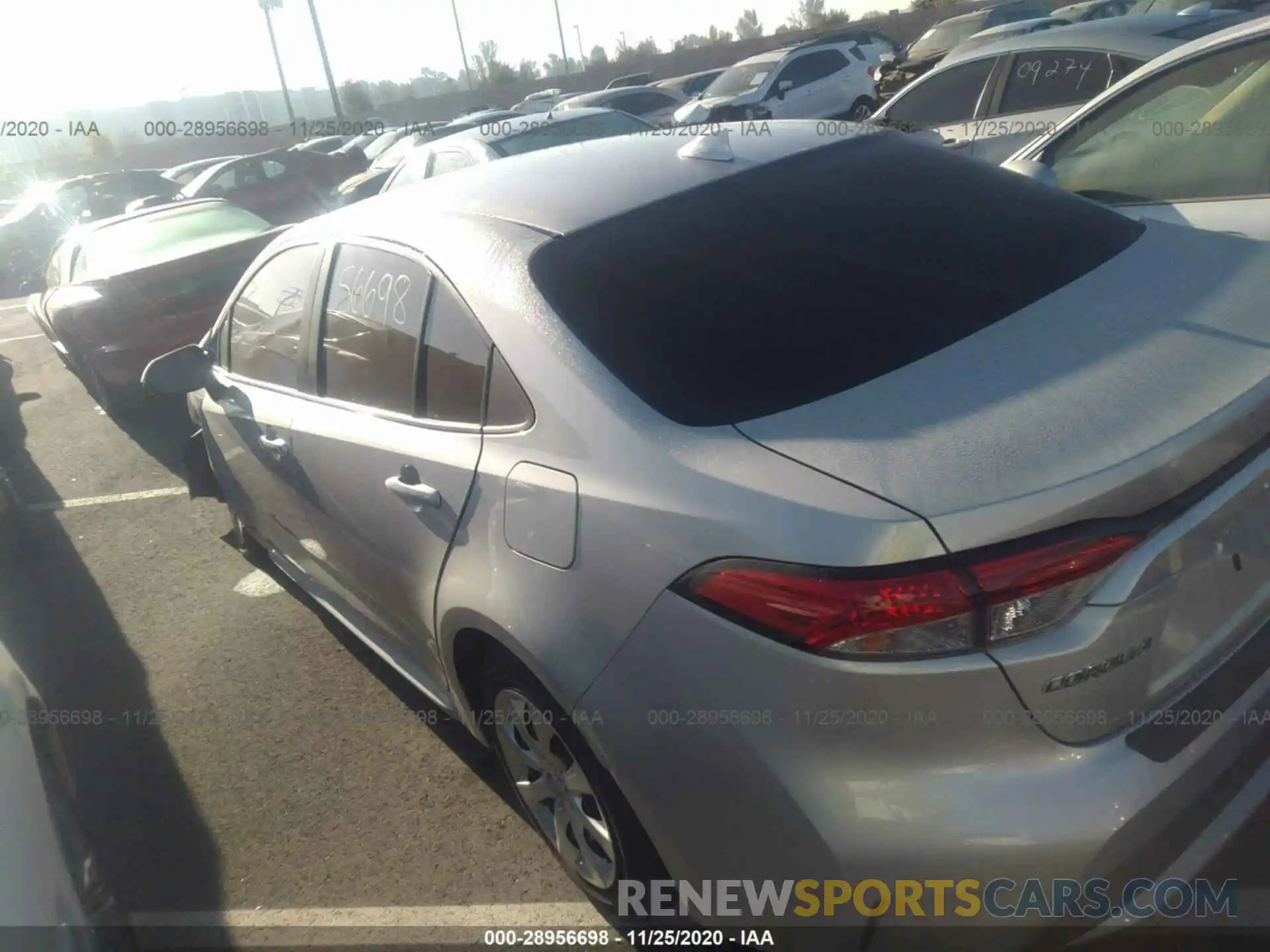 3 Photograph of a damaged car 5YFEPRAE5LP030931 TOYOTA COROLLA 2020