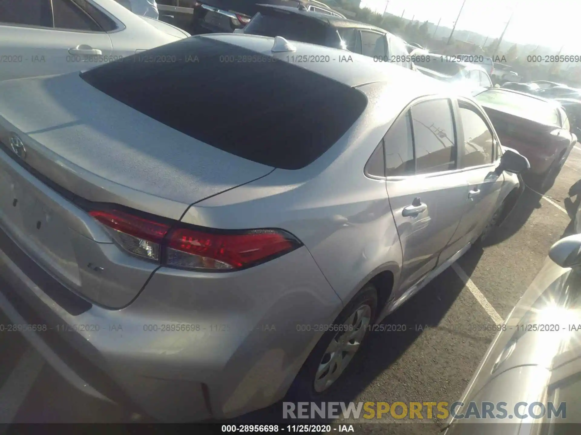 4 Photograph of a damaged car 5YFEPRAE5LP030931 TOYOTA COROLLA 2020