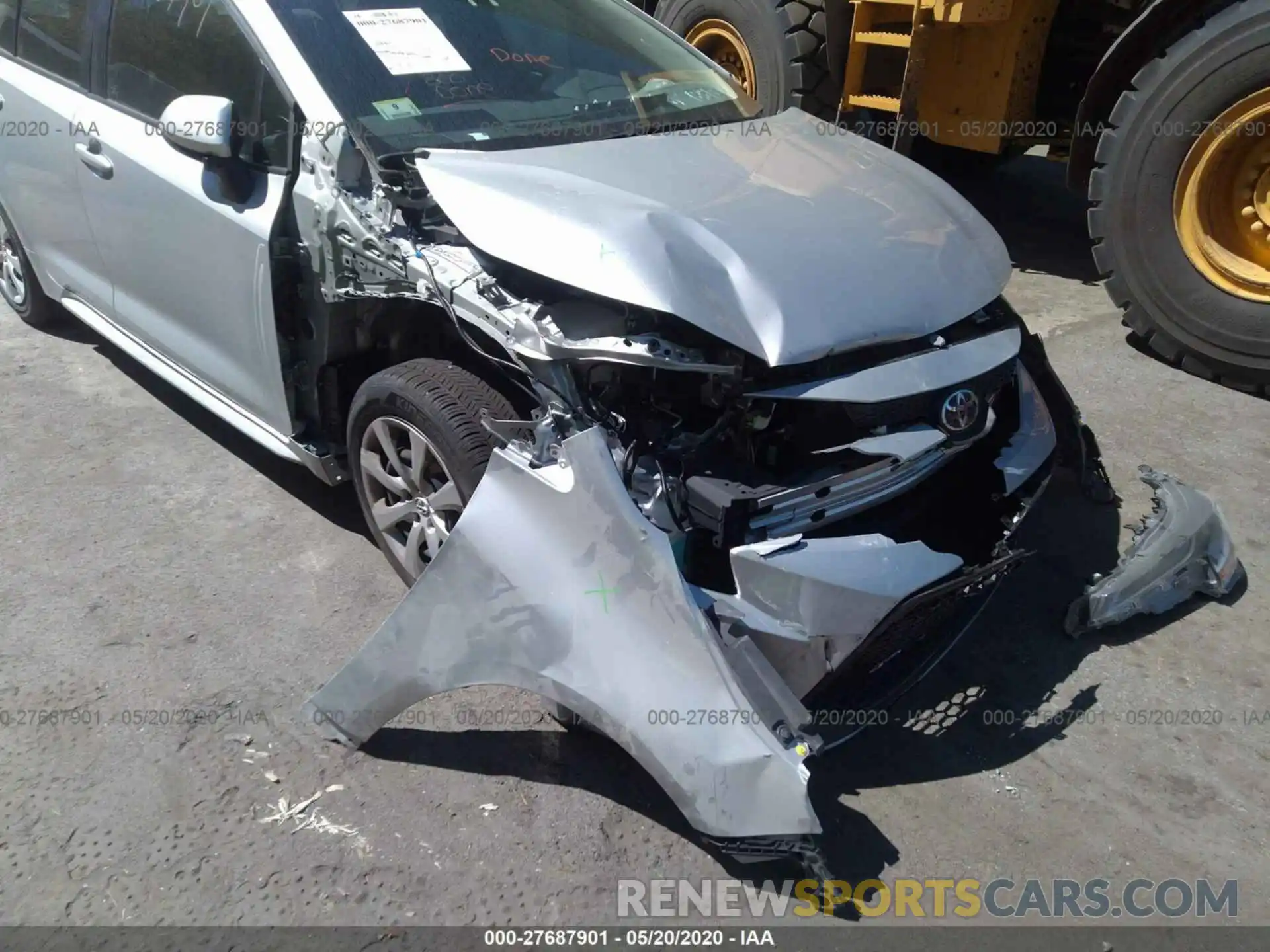 6 Photograph of a damaged car 5YFEPRAE5LP031562 TOYOTA COROLLA 2020