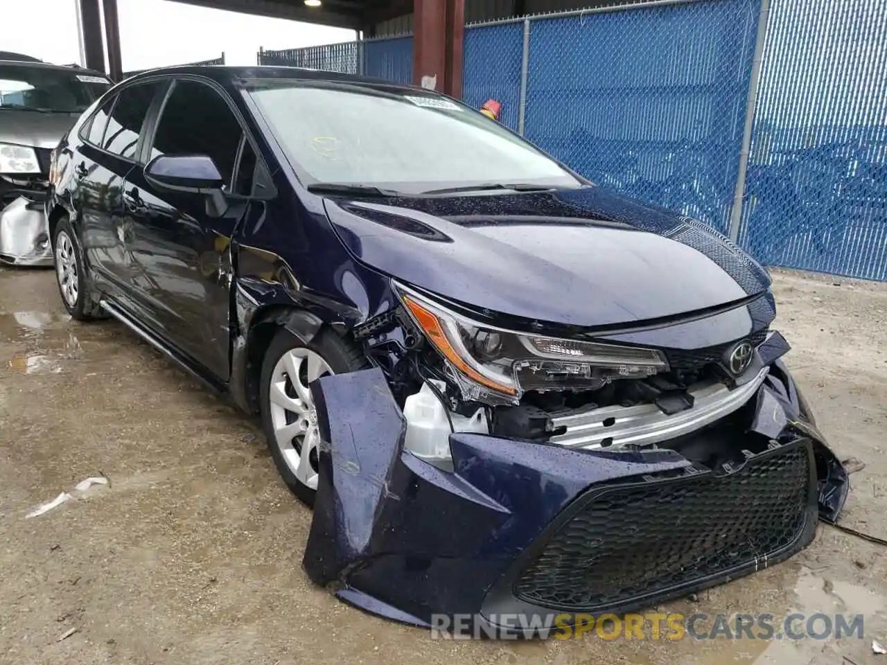 1 Photograph of a damaged car 5YFEPRAE5LP033232 TOYOTA COROLLA 2020