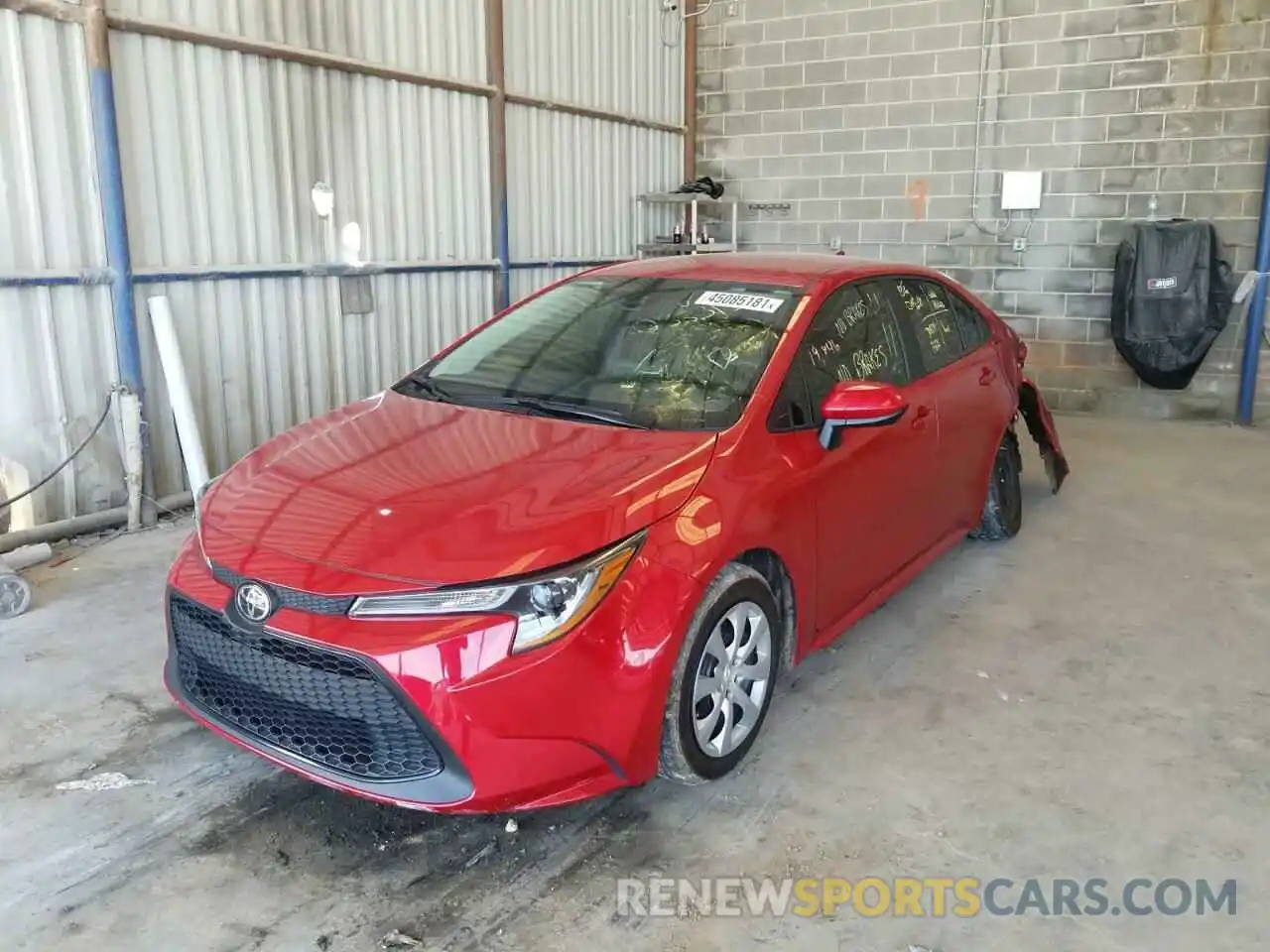 2 Photograph of a damaged car 5YFEPRAE5LP033313 TOYOTA COROLLA 2020