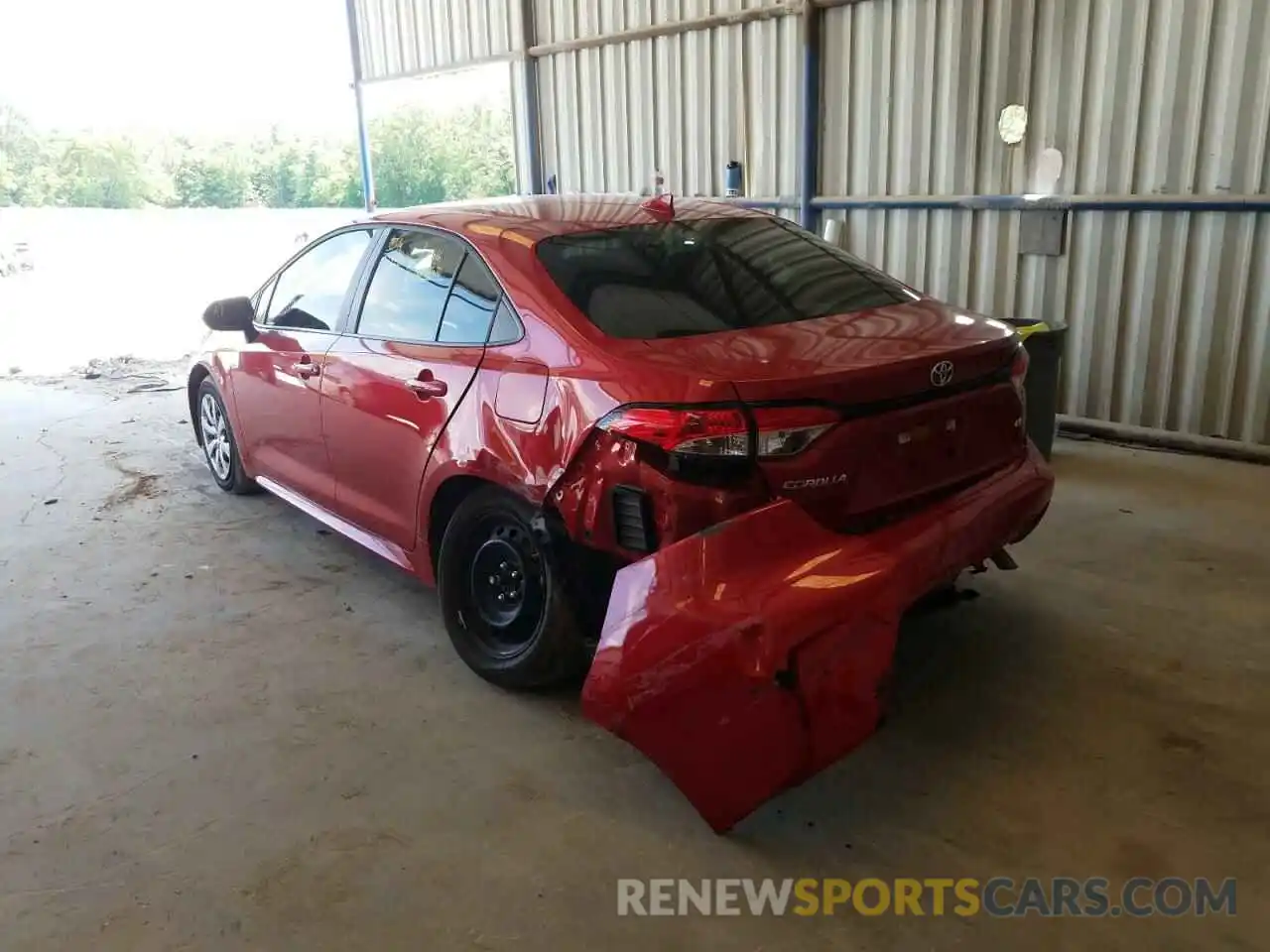 3 Photograph of a damaged car 5YFEPRAE5LP033313 TOYOTA COROLLA 2020