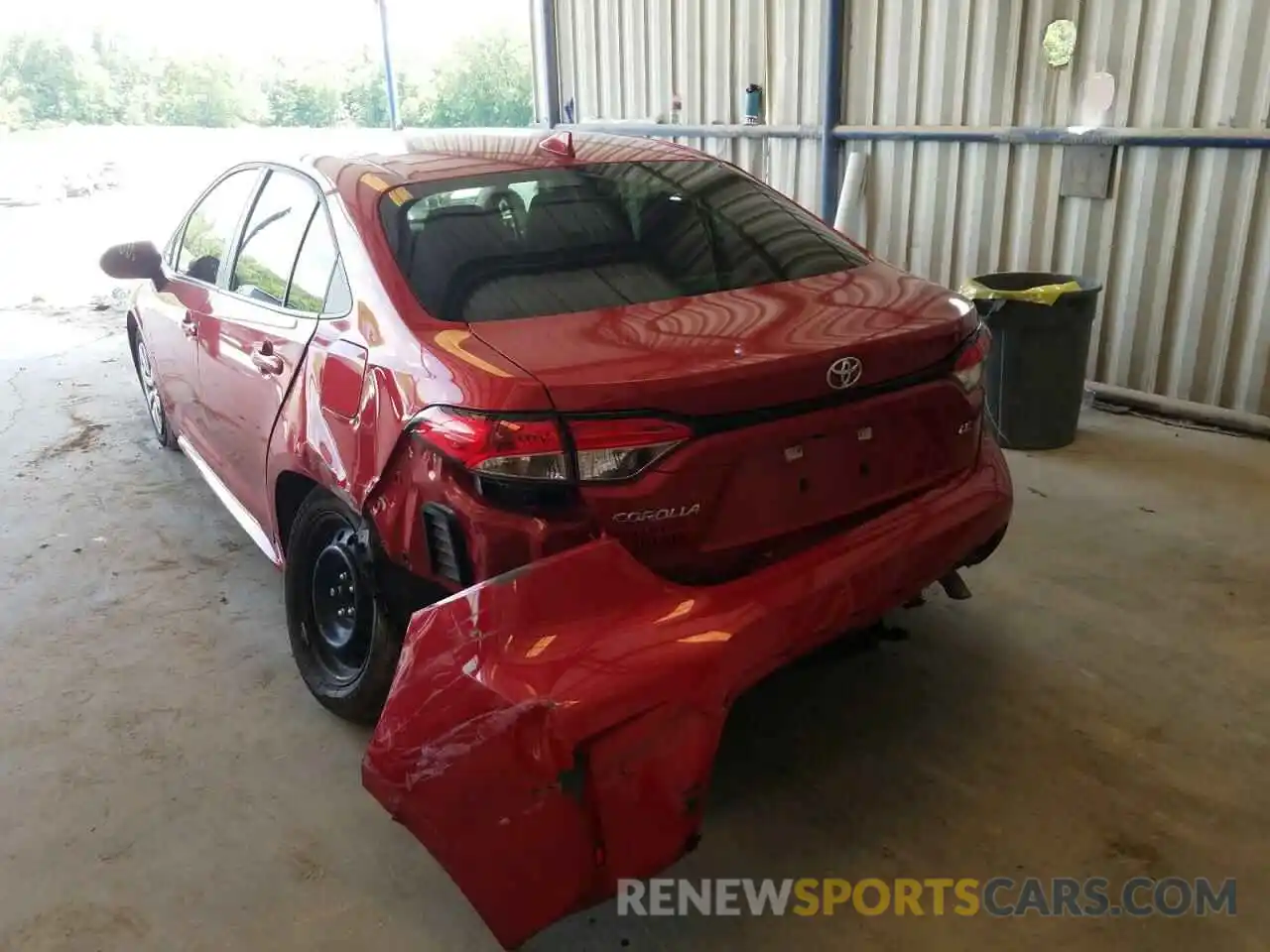 9 Photograph of a damaged car 5YFEPRAE5LP033313 TOYOTA COROLLA 2020