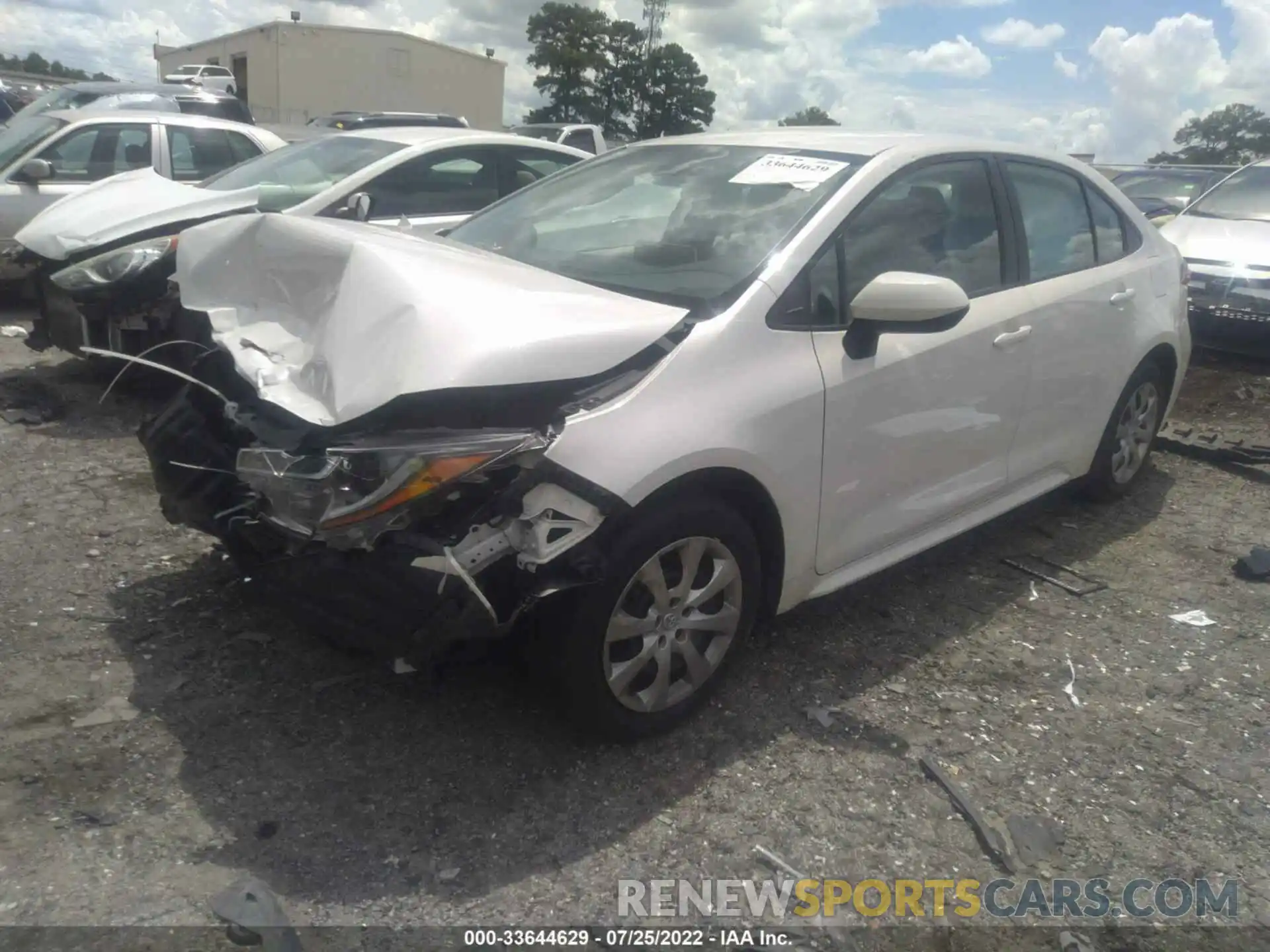 2 Photograph of a damaged car 5YFEPRAE5LP033957 TOYOTA COROLLA 2020