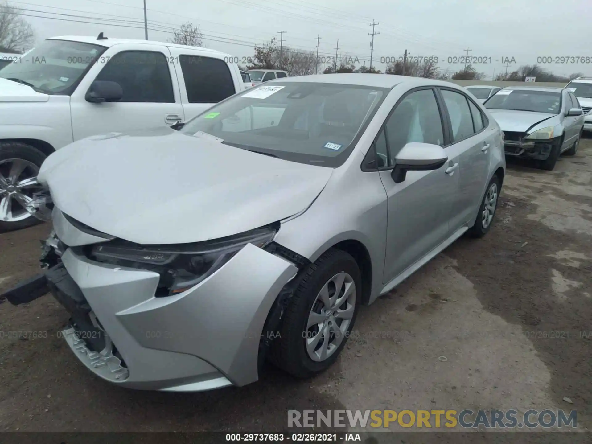 2 Photograph of a damaged car 5YFEPRAE5LP034185 TOYOTA COROLLA 2020