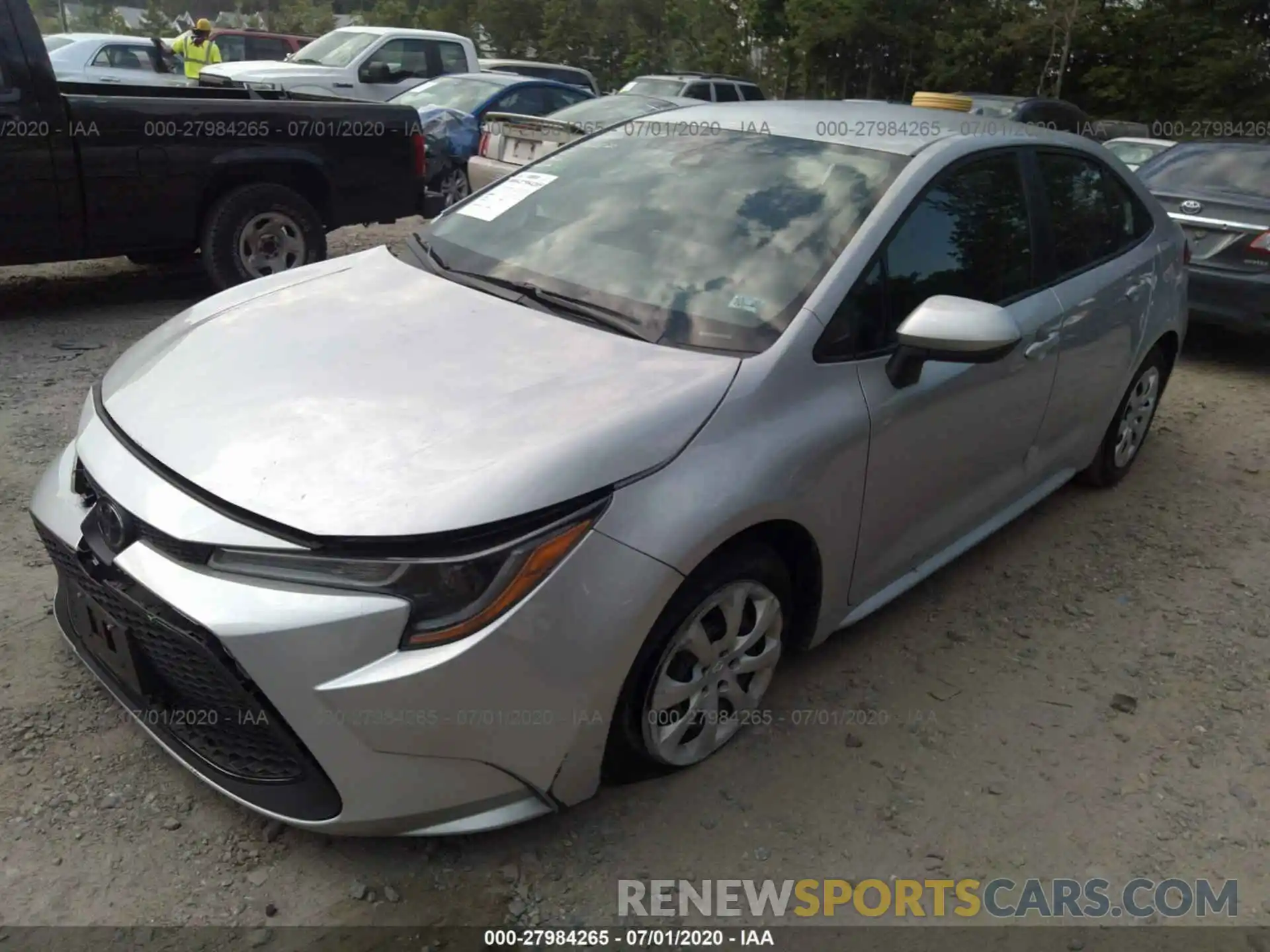 2 Photograph of a damaged car 5YFEPRAE5LP034963 TOYOTA COROLLA 2020