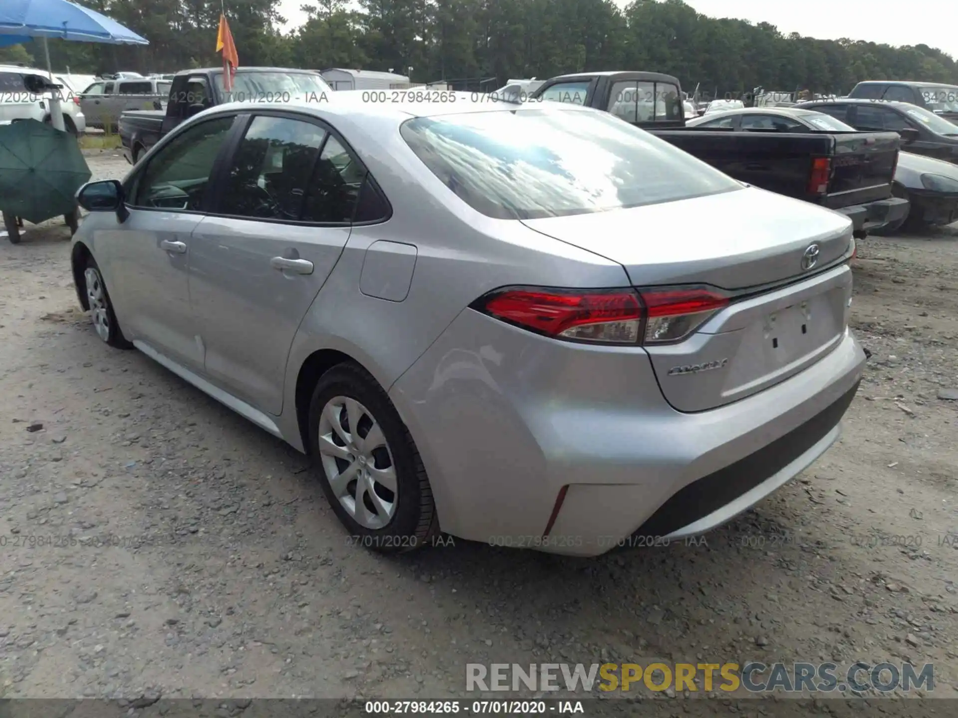 3 Photograph of a damaged car 5YFEPRAE5LP034963 TOYOTA COROLLA 2020