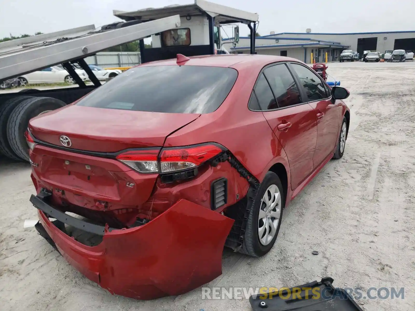 4 Photograph of a damaged car 5YFEPRAE5LP035644 TOYOTA COROLLA 2020