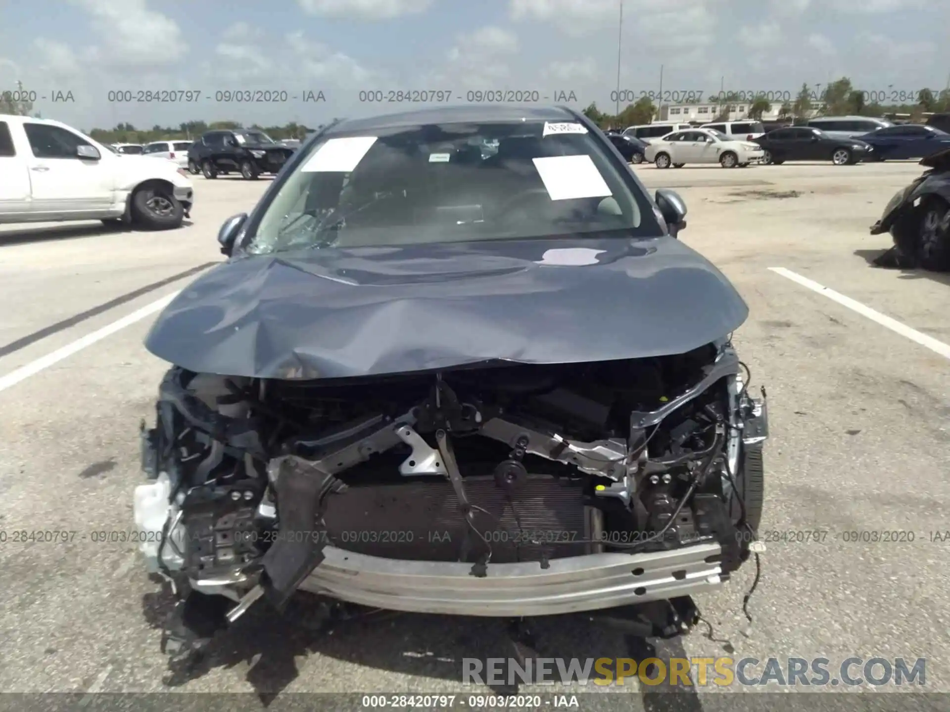 6 Photograph of a damaged car 5YFEPRAE5LP037359 TOYOTA COROLLA 2020