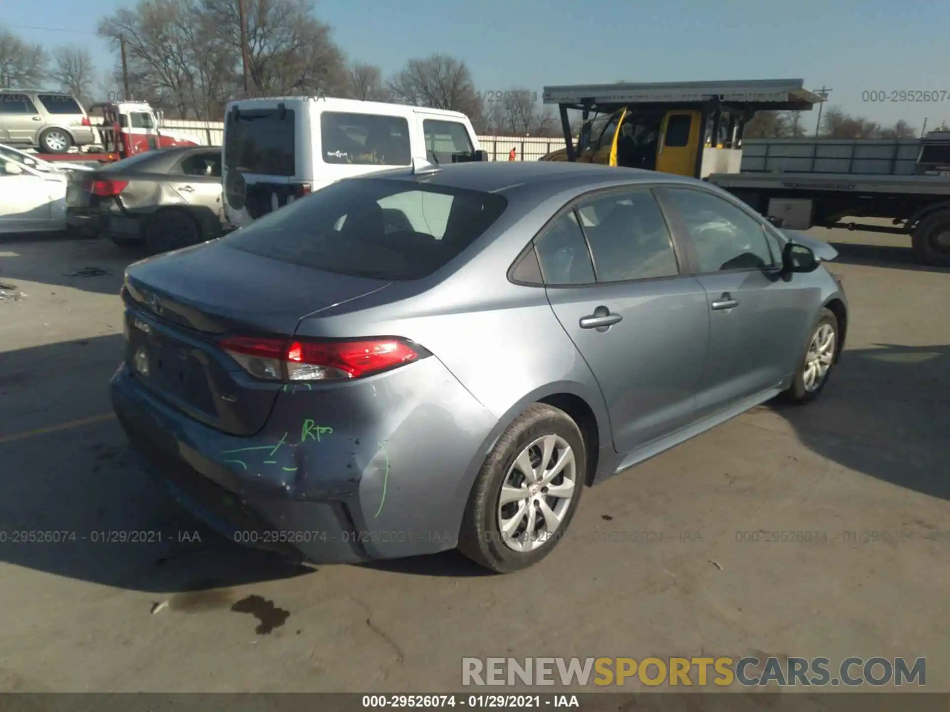 4 Photograph of a damaged car 5YFEPRAE5LP037703 TOYOTA COROLLA 2020