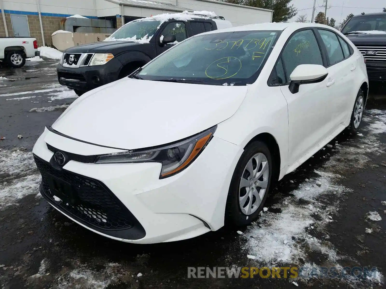 2 Photograph of a damaged car 5YFEPRAE5LP039788 TOYOTA COROLLA 2020