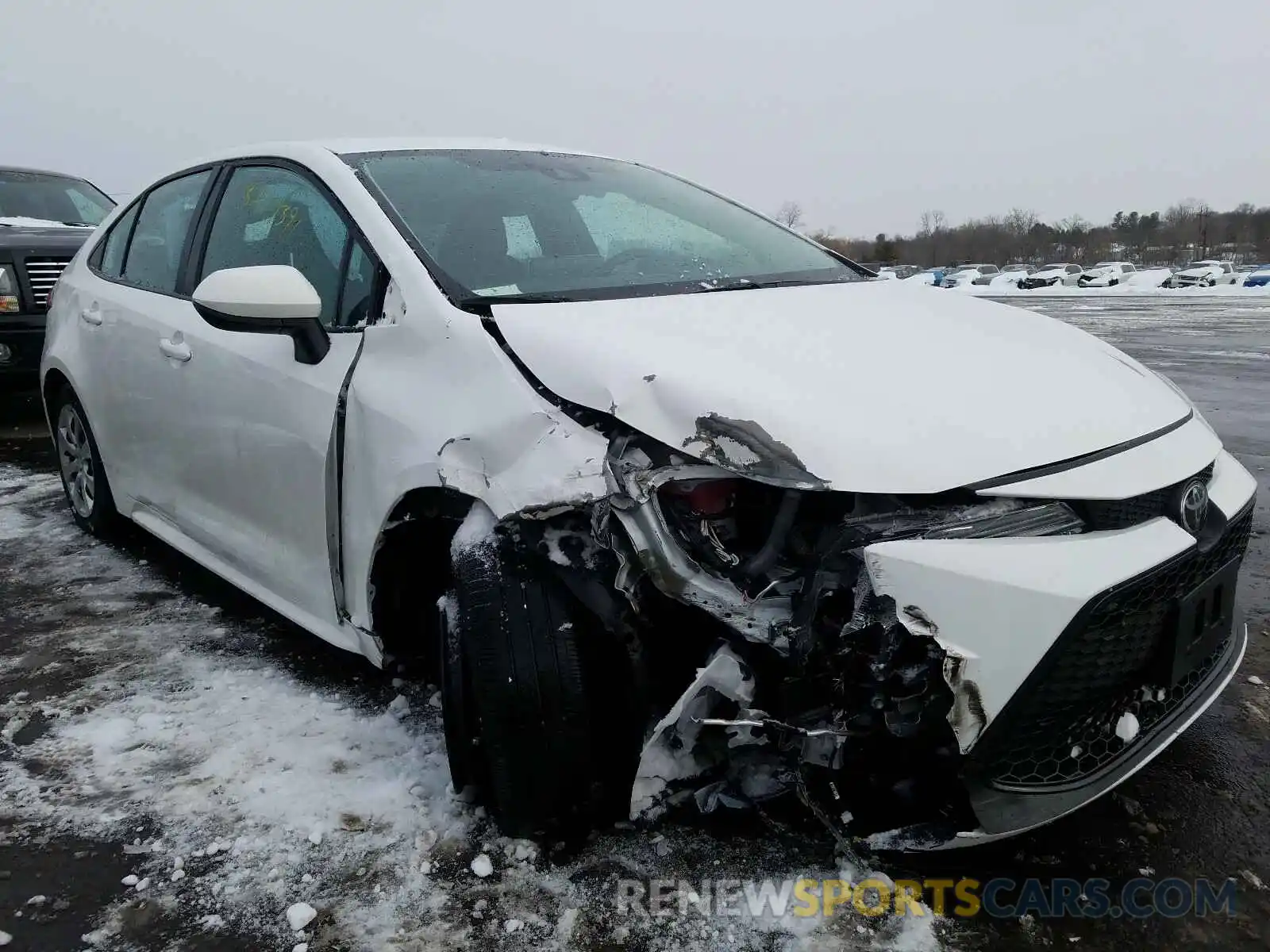 9 Photograph of a damaged car 5YFEPRAE5LP039788 TOYOTA COROLLA 2020