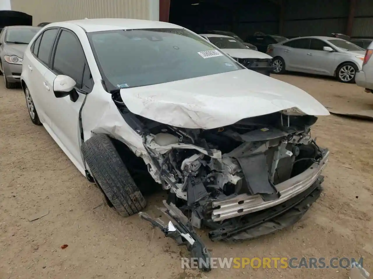 1 Photograph of a damaged car 5YFEPRAE5LP039970 TOYOTA COROLLA 2020