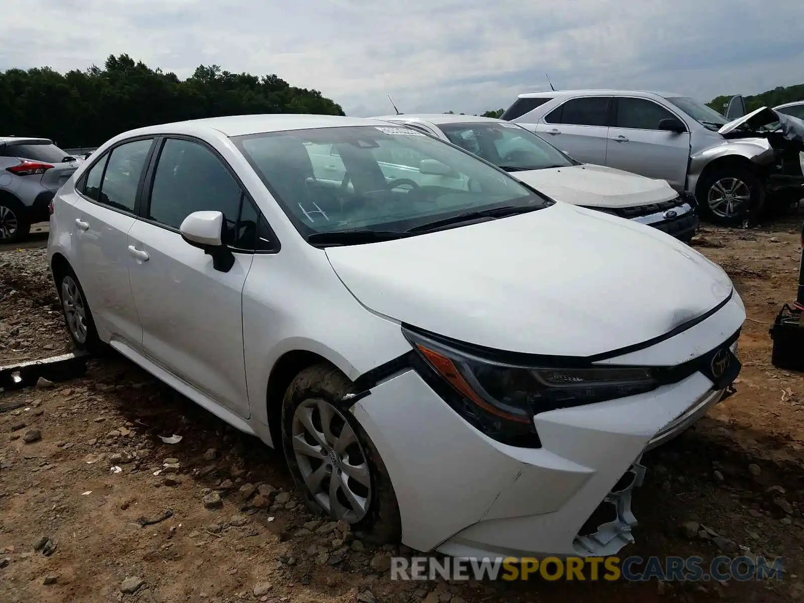 1 Photograph of a damaged car 5YFEPRAE5LP040746 TOYOTA COROLLA 2020