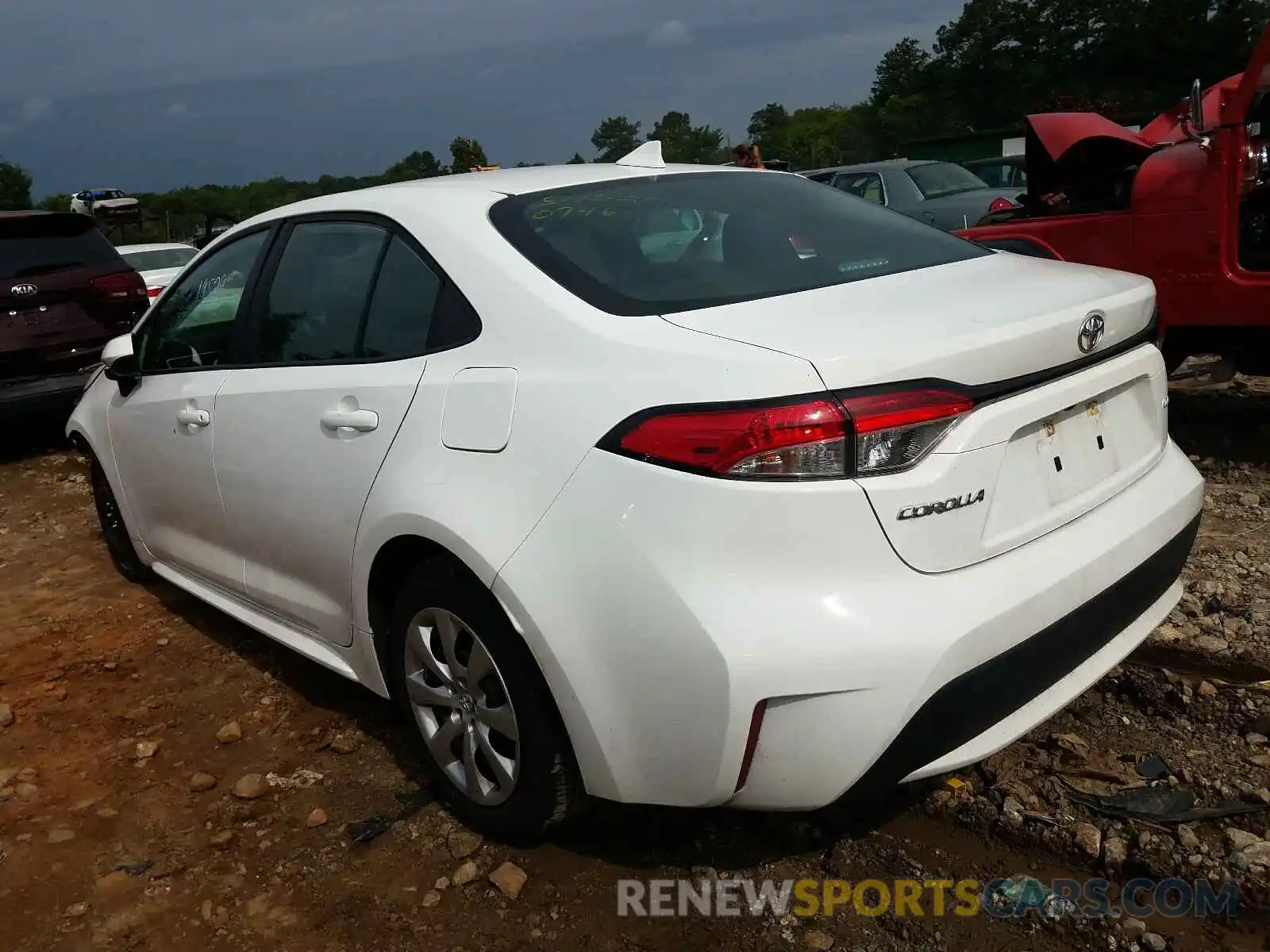 3 Photograph of a damaged car 5YFEPRAE5LP040746 TOYOTA COROLLA 2020