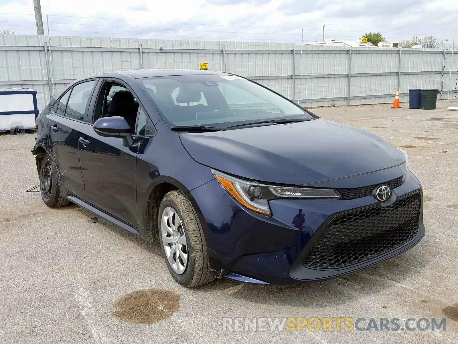 1 Photograph of a damaged car 5YFEPRAE5LP041296 TOYOTA COROLLA 2020