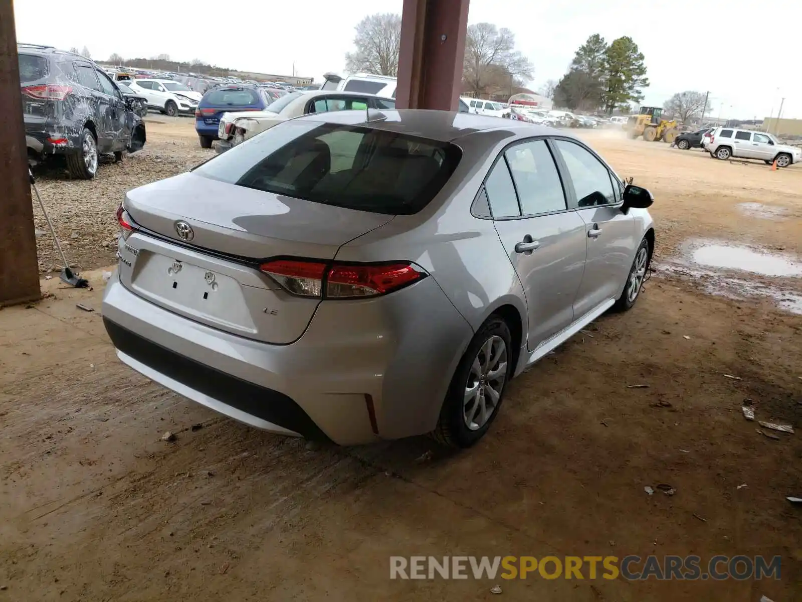 4 Photograph of a damaged car 5YFEPRAE5LP041458 TOYOTA COROLLA 2020