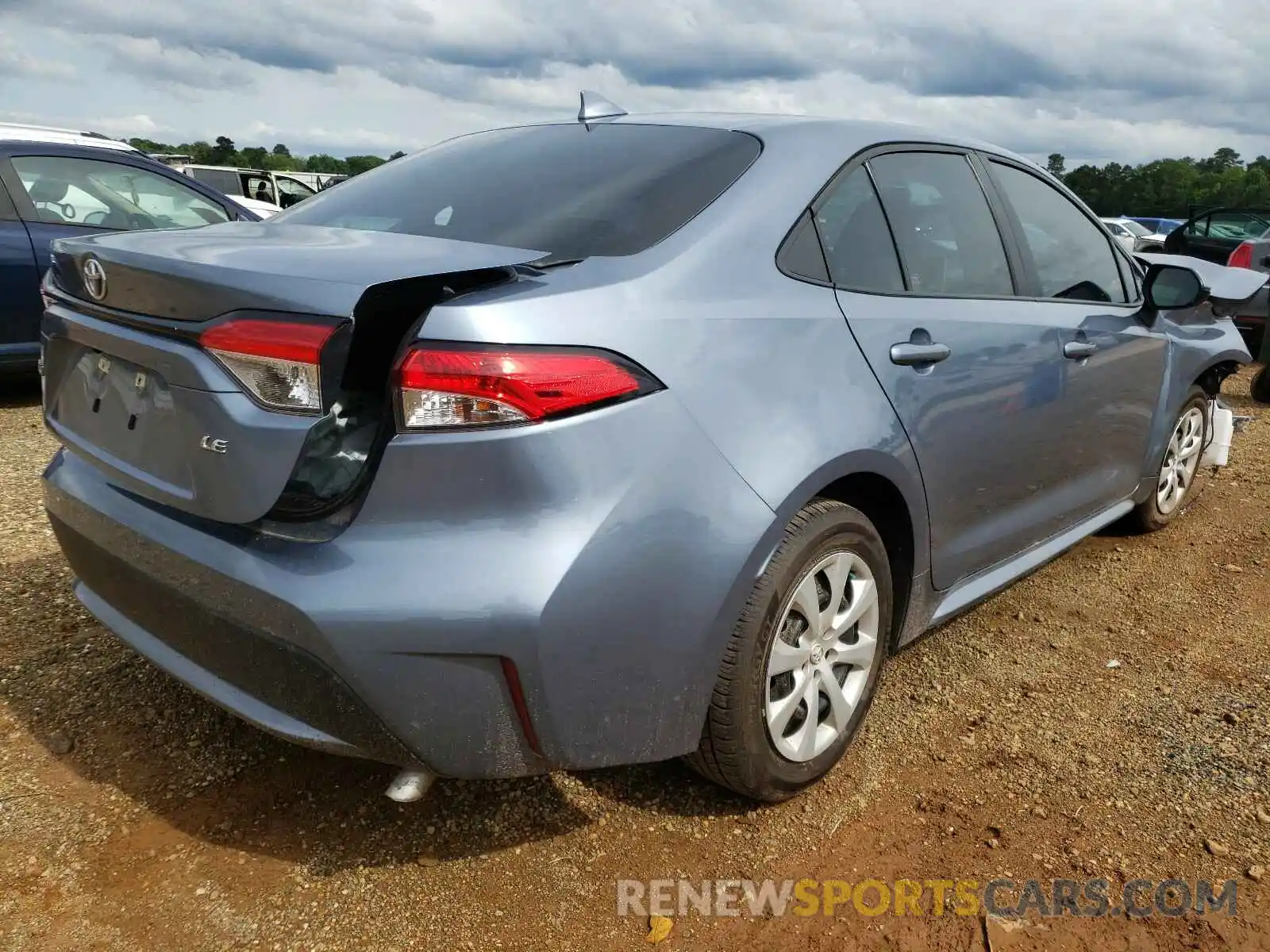 4 Photograph of a damaged car 5YFEPRAE5LP042755 TOYOTA COROLLA 2020