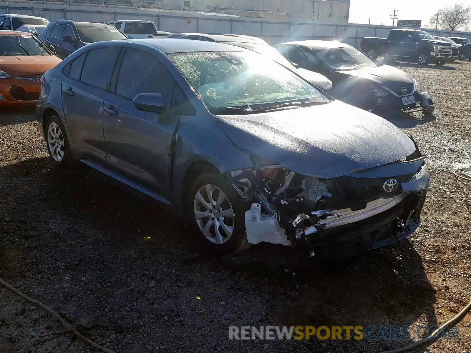 1 Photograph of a damaged car 5YFEPRAE5LP043727 TOYOTA COROLLA 2020