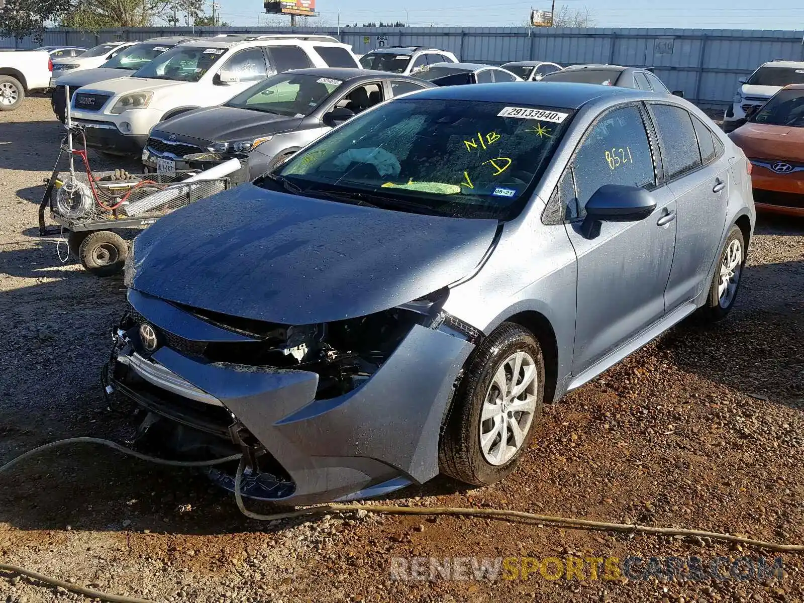 2 Photograph of a damaged car 5YFEPRAE5LP043727 TOYOTA COROLLA 2020