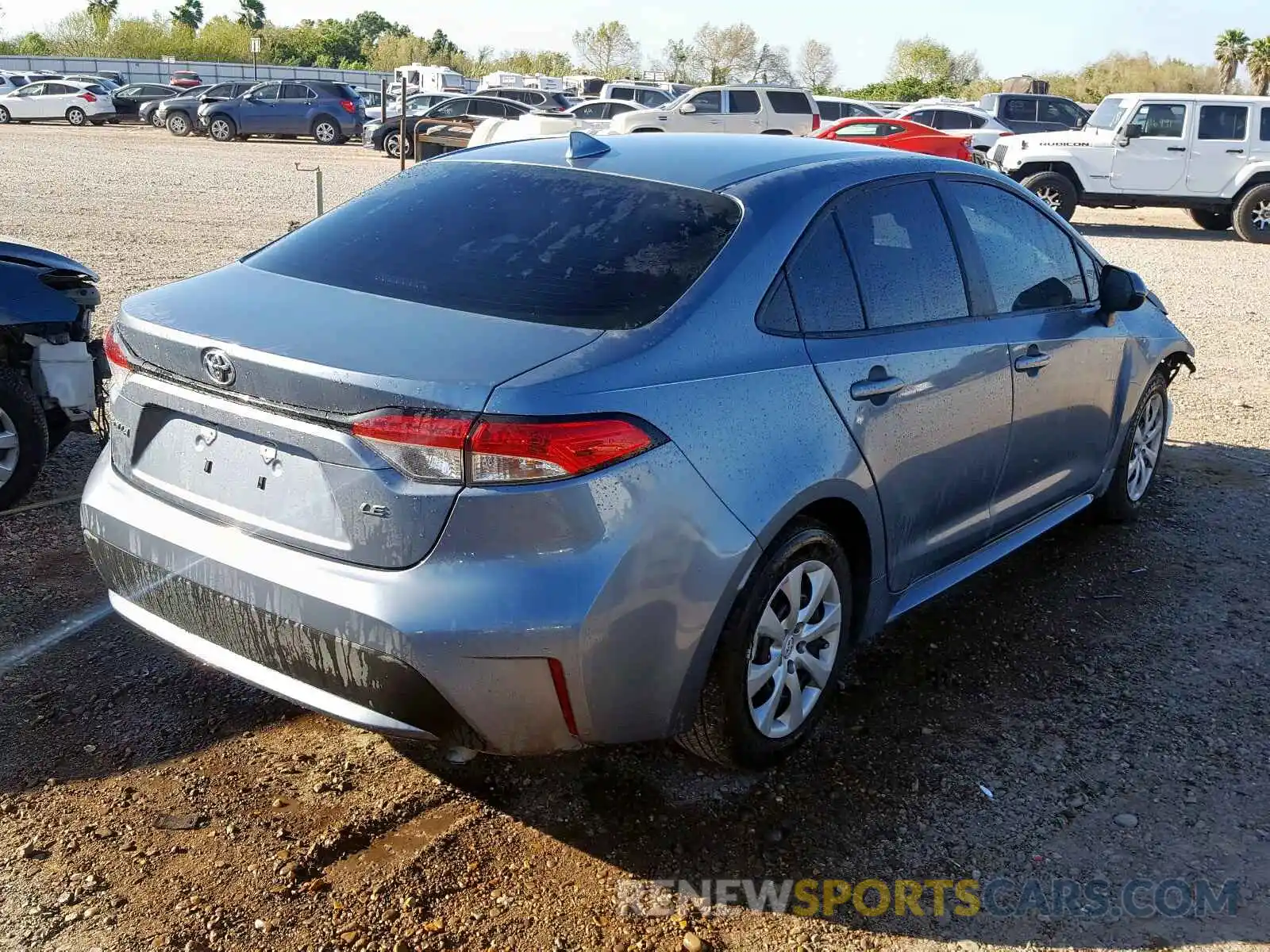 4 Photograph of a damaged car 5YFEPRAE5LP043727 TOYOTA COROLLA 2020