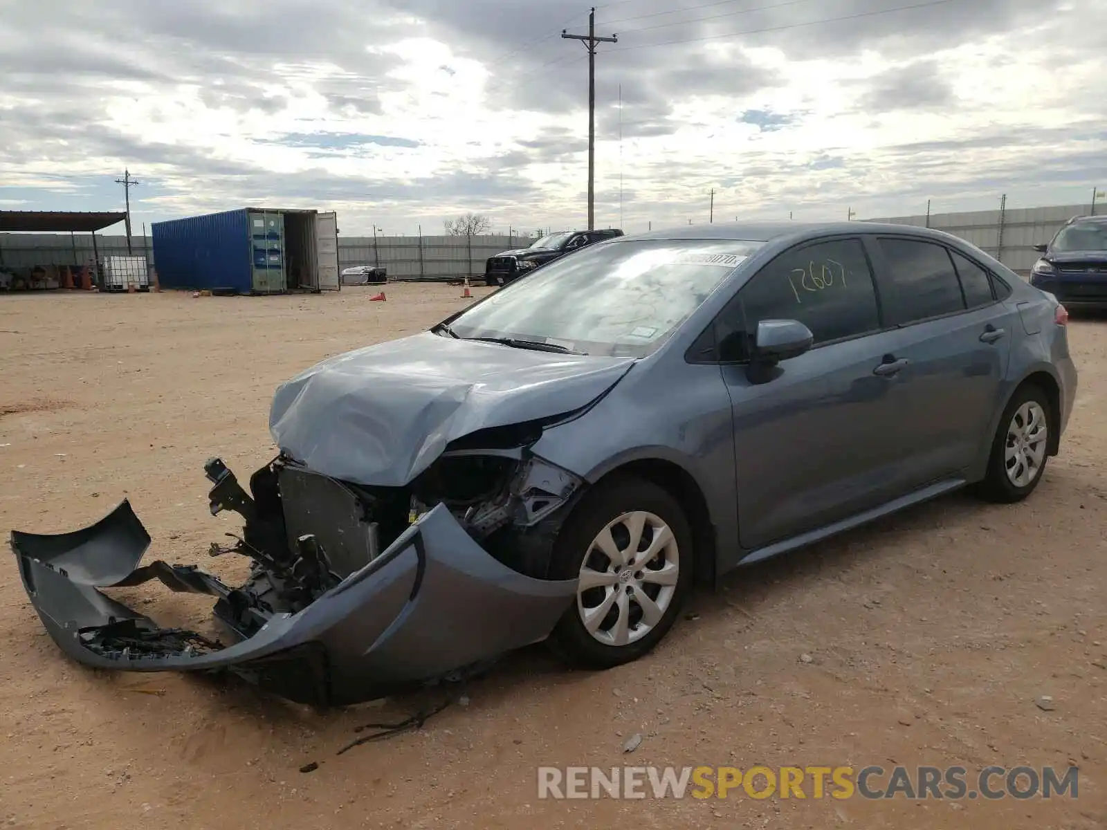 2 Photograph of a damaged car 5YFEPRAE5LP044716 TOYOTA COROLLA 2020