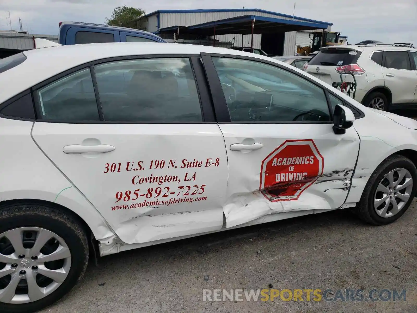 9 Photograph of a damaged car 5YFEPRAE5LP045929 TOYOTA COROLLA 2020