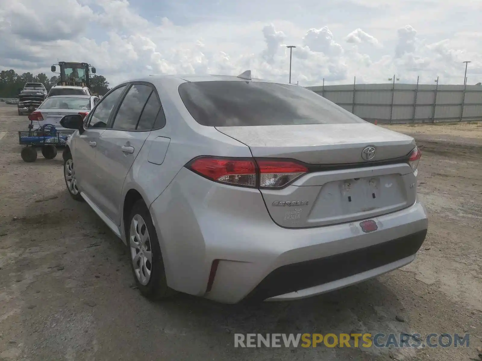 3 Photograph of a damaged car 5YFEPRAE5LP046689 TOYOTA COROLLA 2020