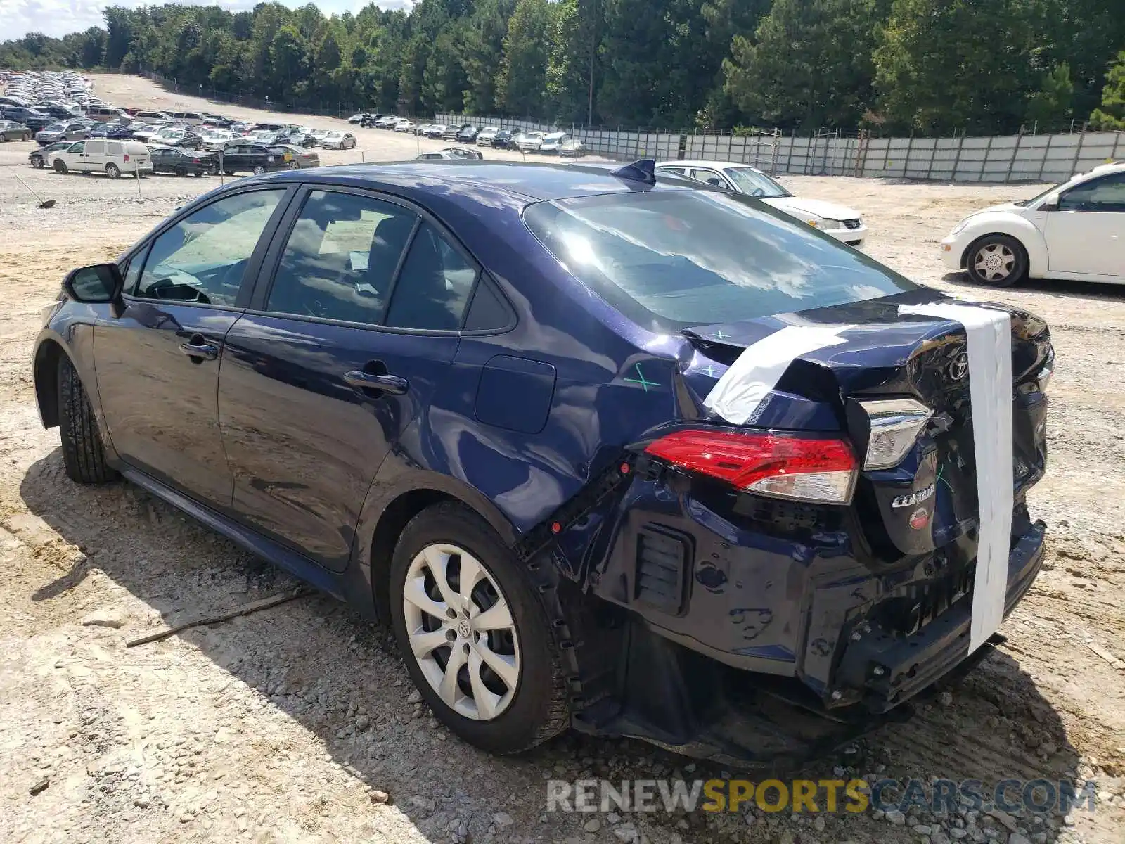 3 Photograph of a damaged car 5YFEPRAE5LP048359 TOYOTA COROLLA 2020