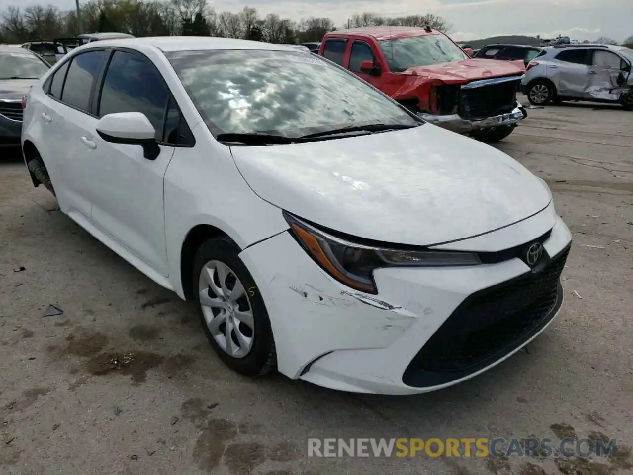 1 Photograph of a damaged car 5YFEPRAE5LP048829 TOYOTA COROLLA 2020