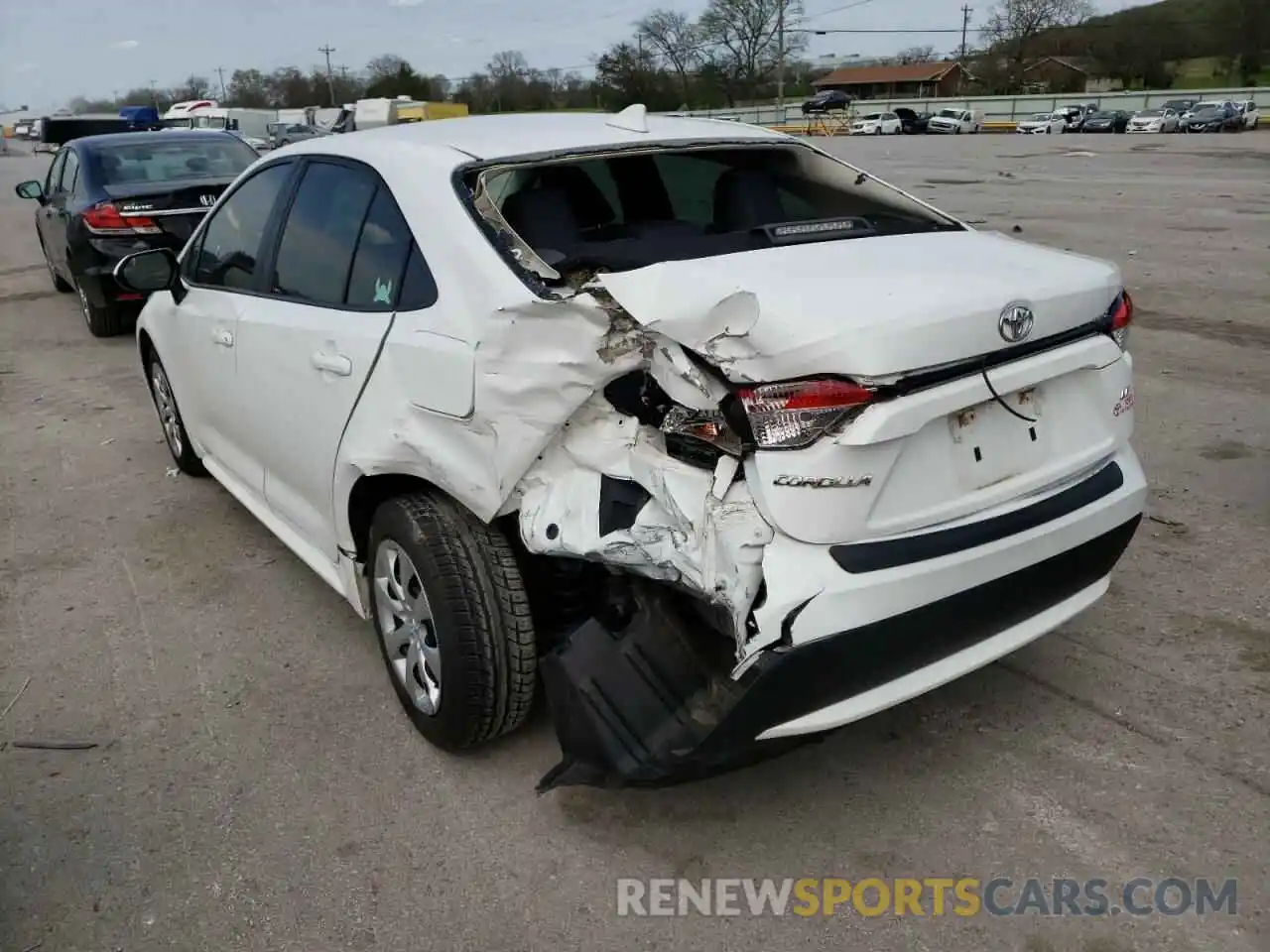 3 Photograph of a damaged car 5YFEPRAE5LP048829 TOYOTA COROLLA 2020