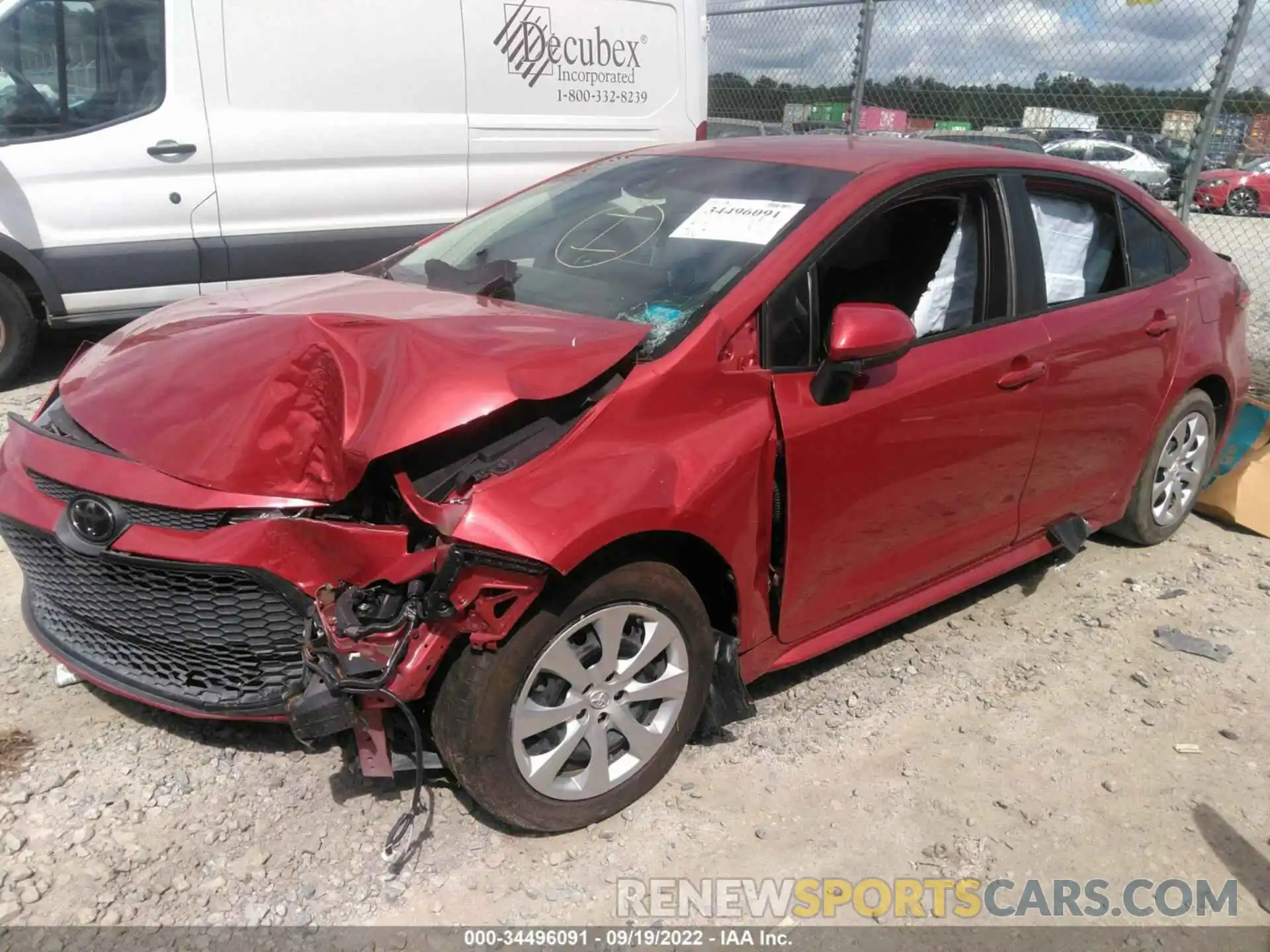 2 Photograph of a damaged car 5YFEPRAE5LP049866 TOYOTA COROLLA 2020