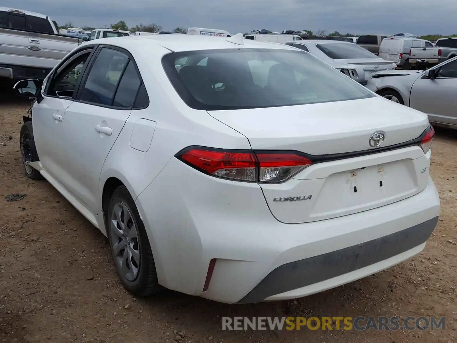 3 Photograph of a damaged car 5YFEPRAE5LP050113 TOYOTA COROLLA 2020