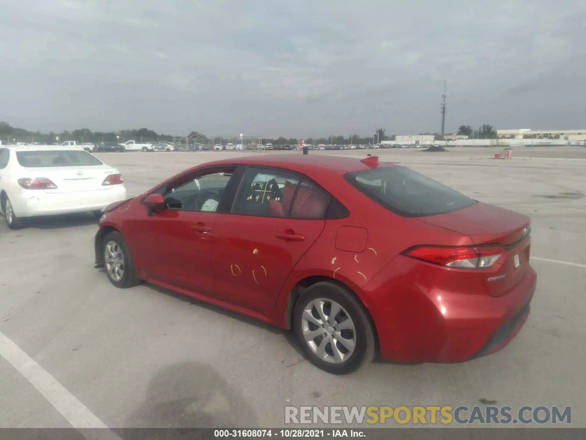 3 Photograph of a damaged car 5YFEPRAE5LP051309 TOYOTA COROLLA 2020