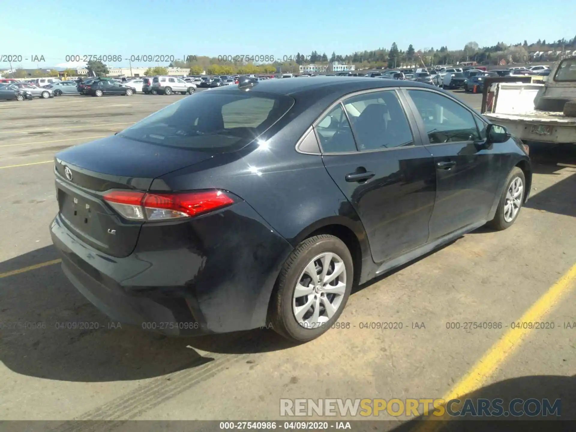 4 Photograph of a damaged car 5YFEPRAE5LP054906 TOYOTA COROLLA 2020