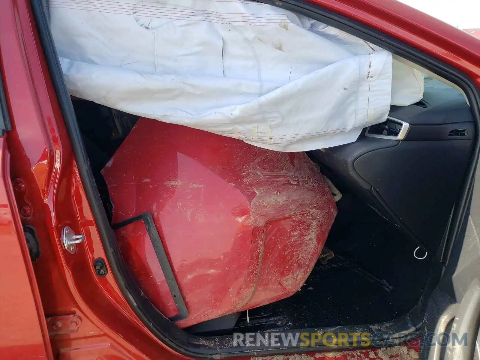 5 Фотография поврежденного автомобиля 5YFEPRAE5LP055182 TOYOTA COROLLA 2020